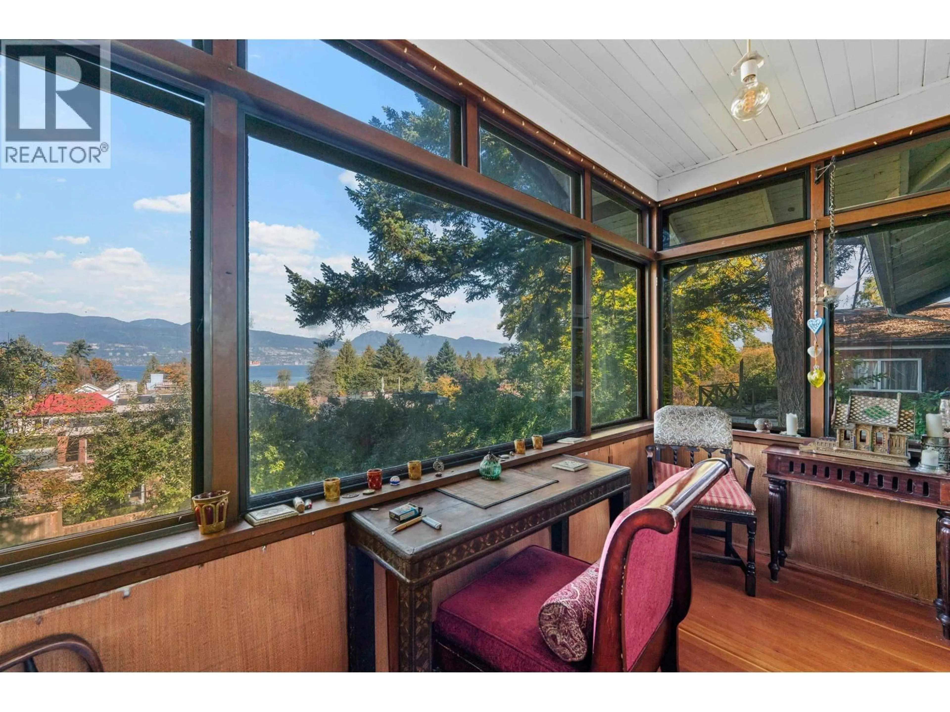 Dining room, unknown for 4523 1ST AVENUE, Vancouver British Columbia V6R1H7