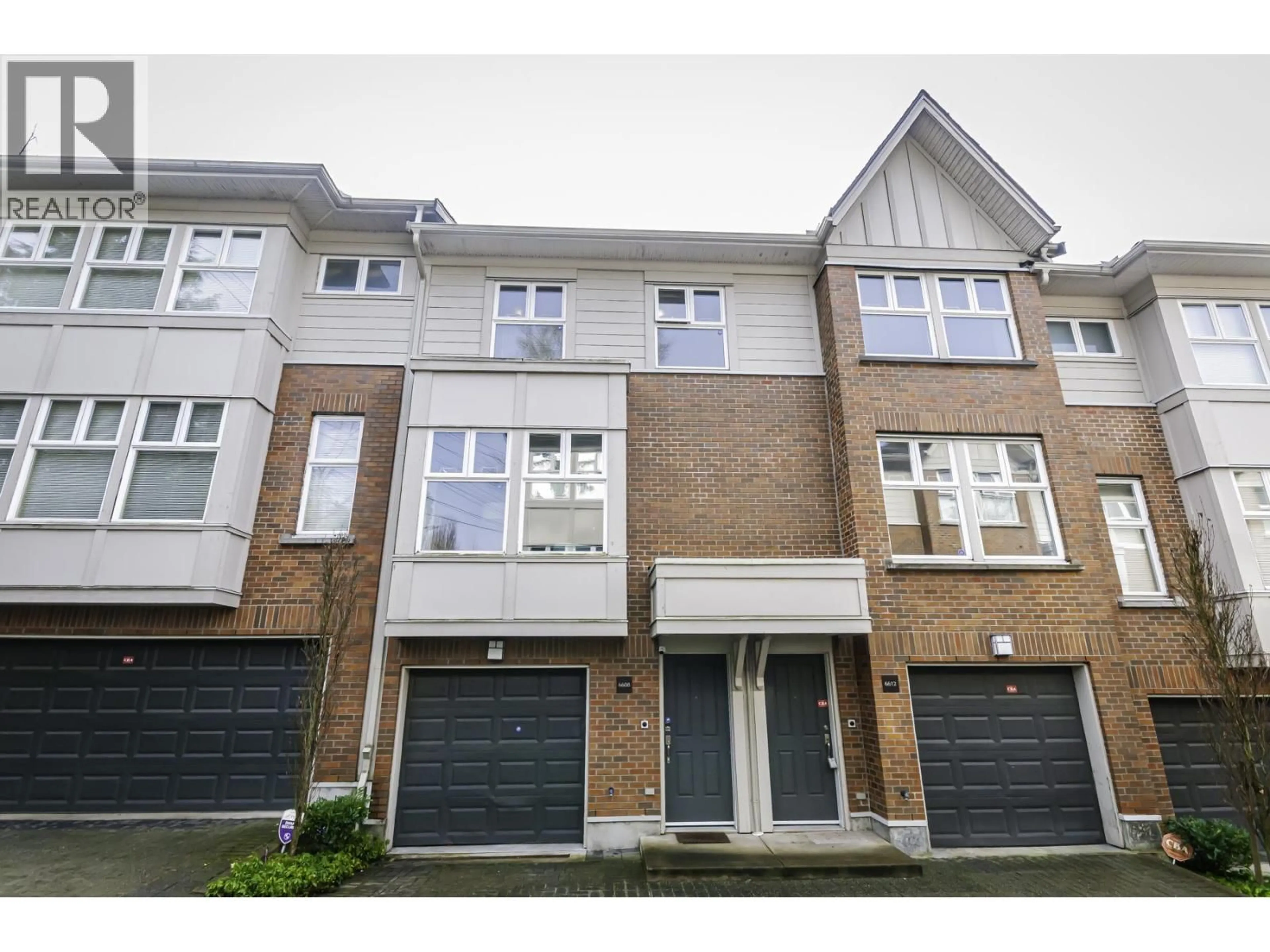 A pic from outside/outdoor area/front of a property/back of a property/a pic from drone, street for 6608 ARBUTUS STREET, Vancouver British Columbia V6P5S5