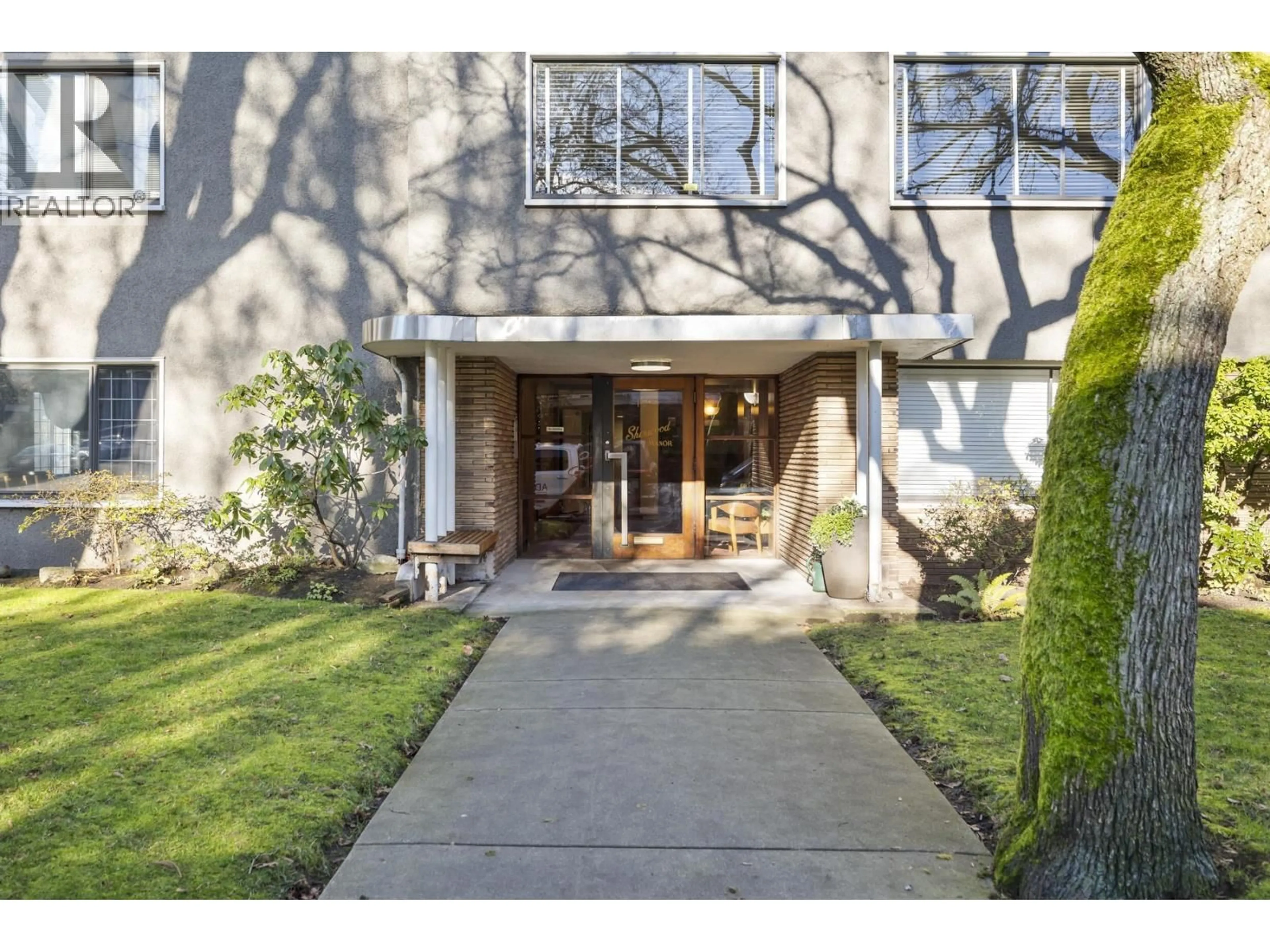 Unknown for 205 - 1695 10TH AVENUE, Vancouver British Columbia V6J2A2