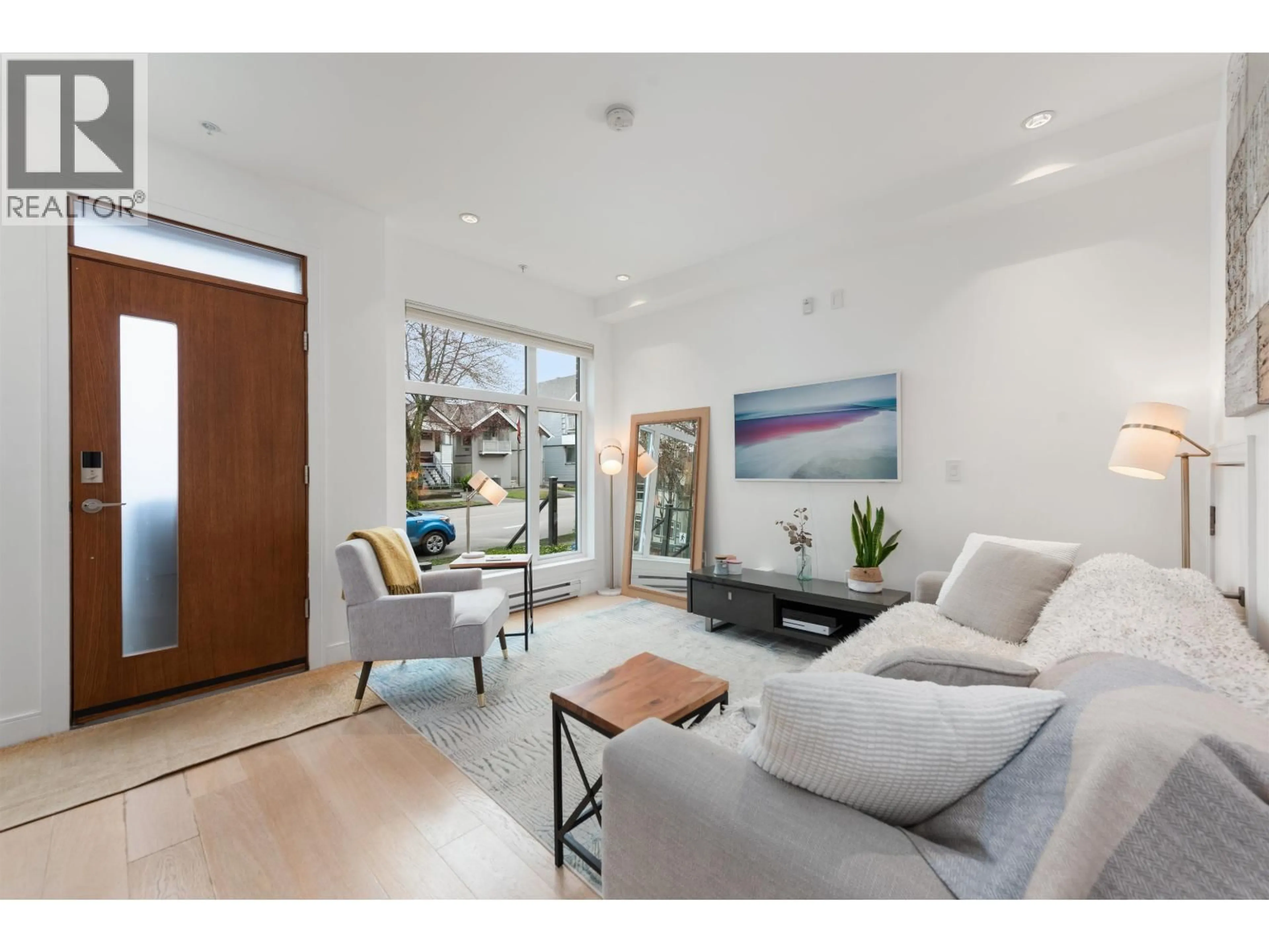 Living room with furniture, unknown for 705 VICTORIA DRIVE, Vancouver British Columbia V5L4E5