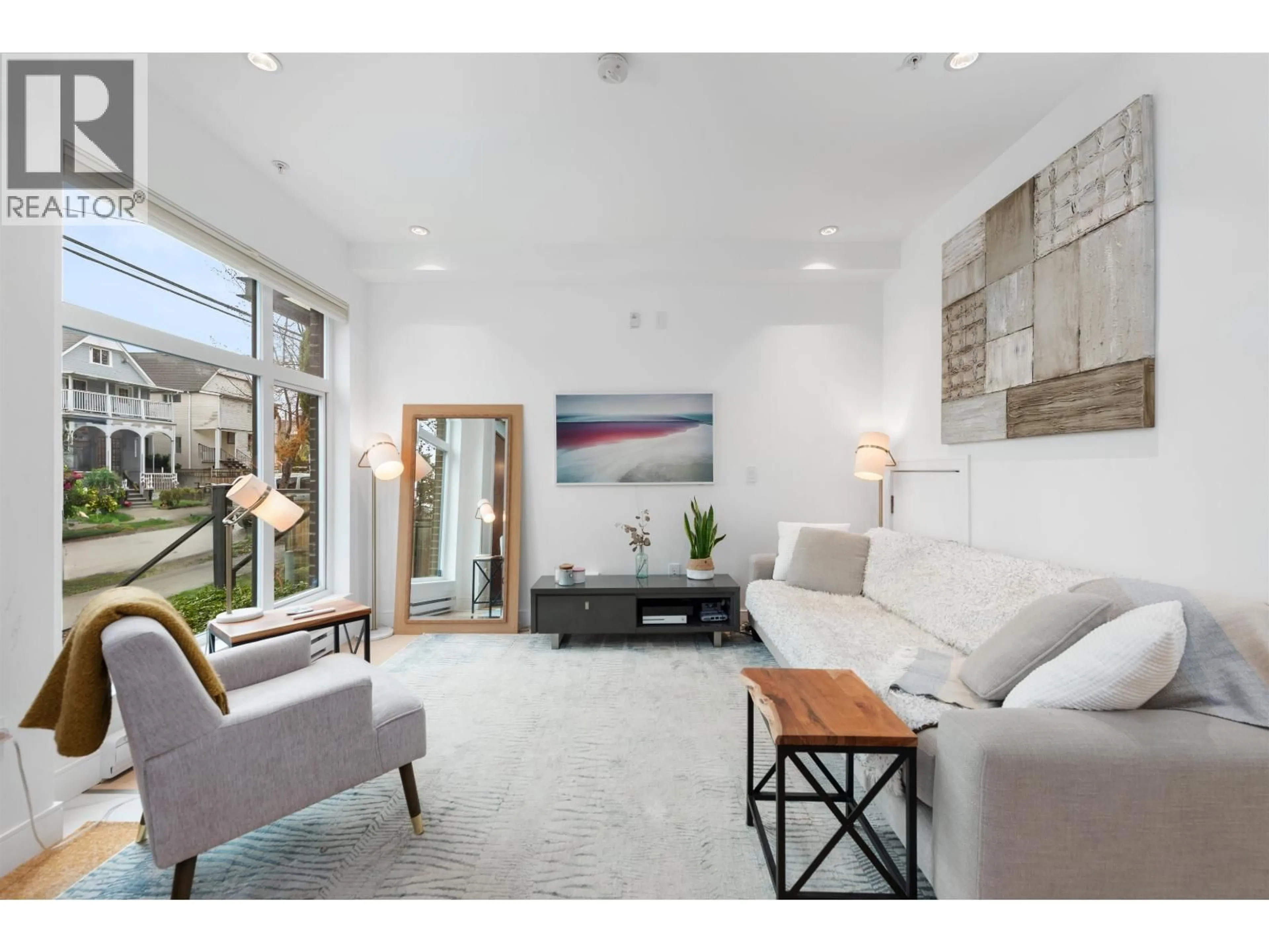 Living room with furniture, unknown for 705 VICTORIA DRIVE, Vancouver British Columbia V5L4E5