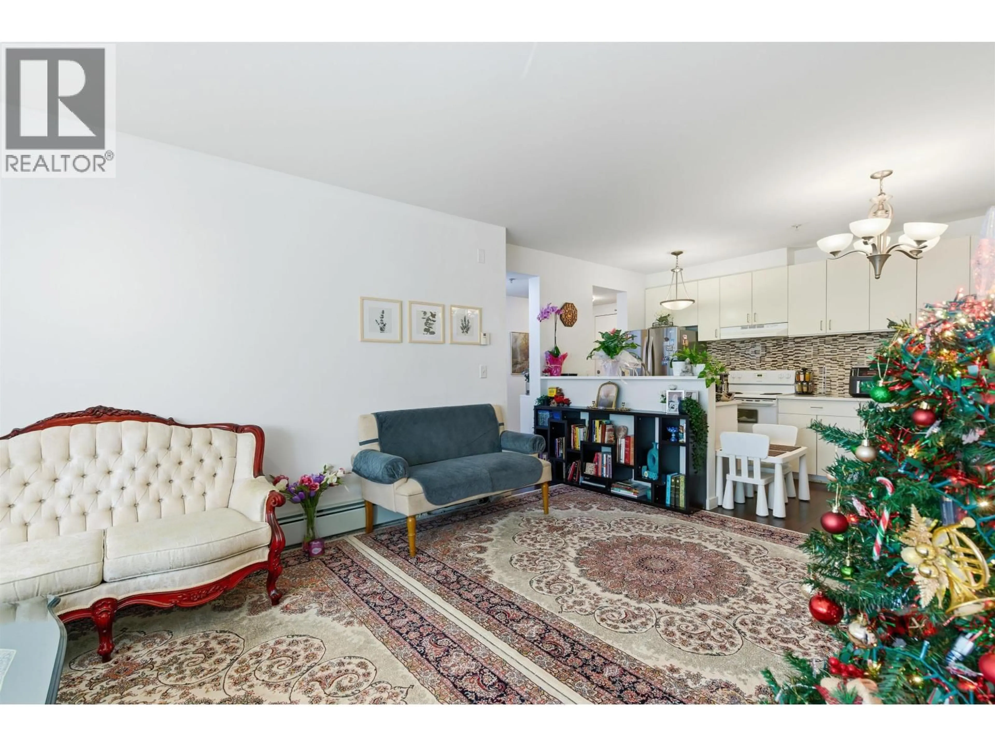 Living room with furniture, unknown for 109 - 1033 ST. GEORGES AVENUE, North Vancouver British Columbia V7L3H5