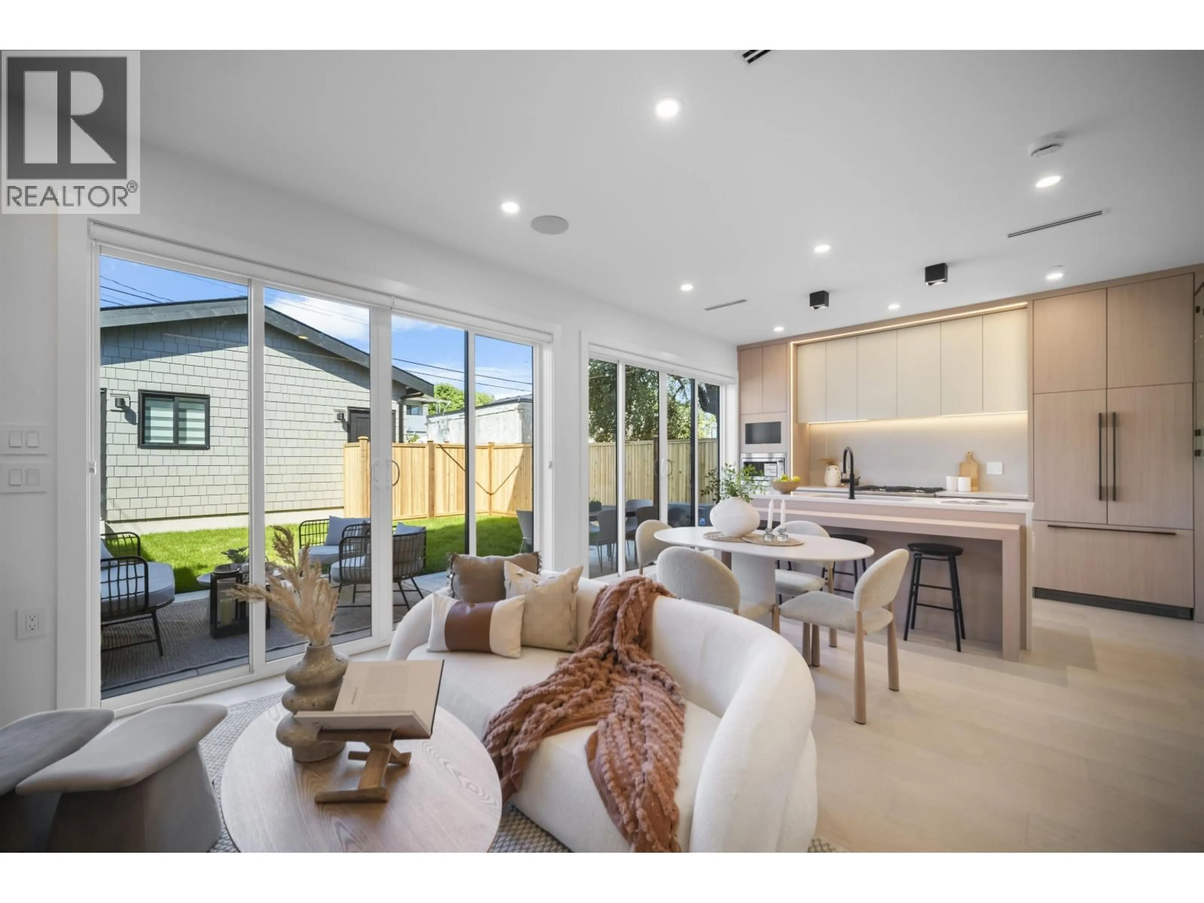 Open concept kitchen, ceramic/tile floor for 2 - 5033 PRINCE ALBERT STREET, Vancouver British Columbia V5W3C5