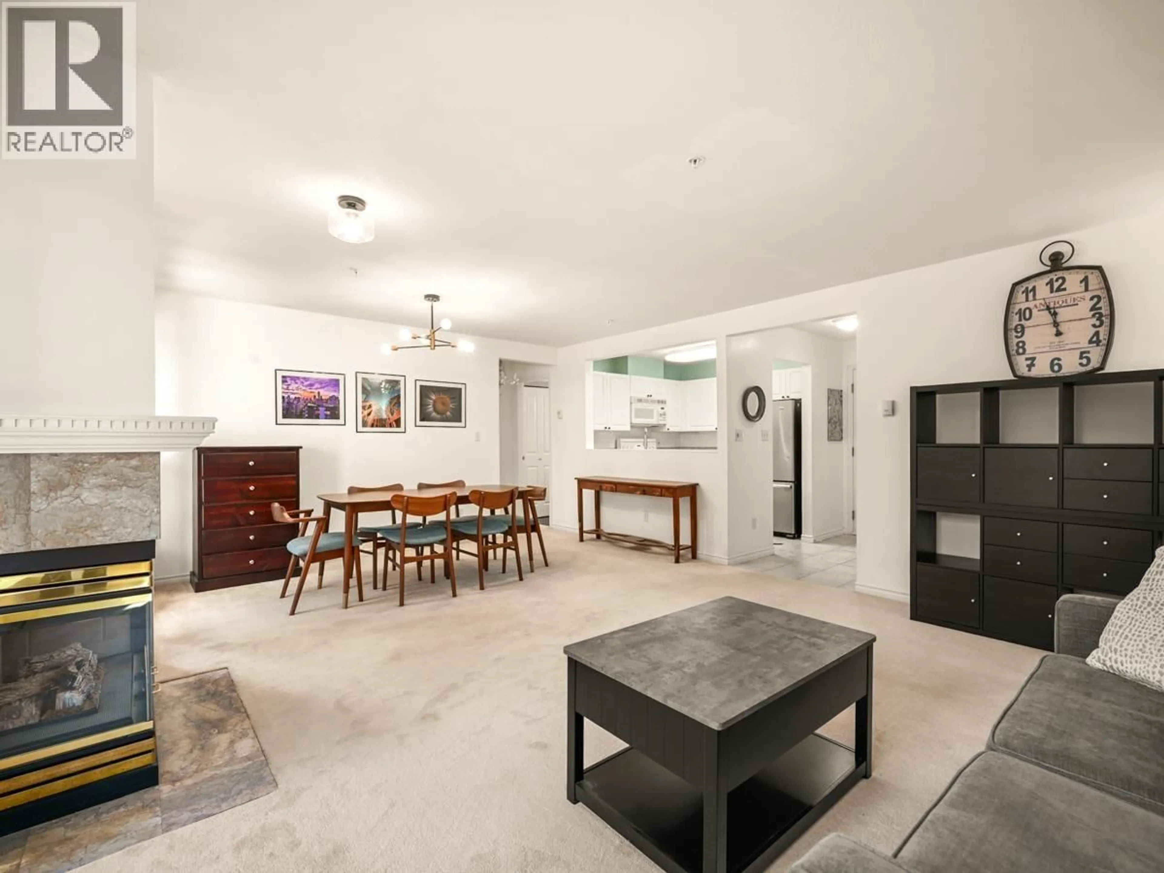 Unknown for 102 - 3770 THURSTON STREET, Burnaby British Columbia V5H1H7