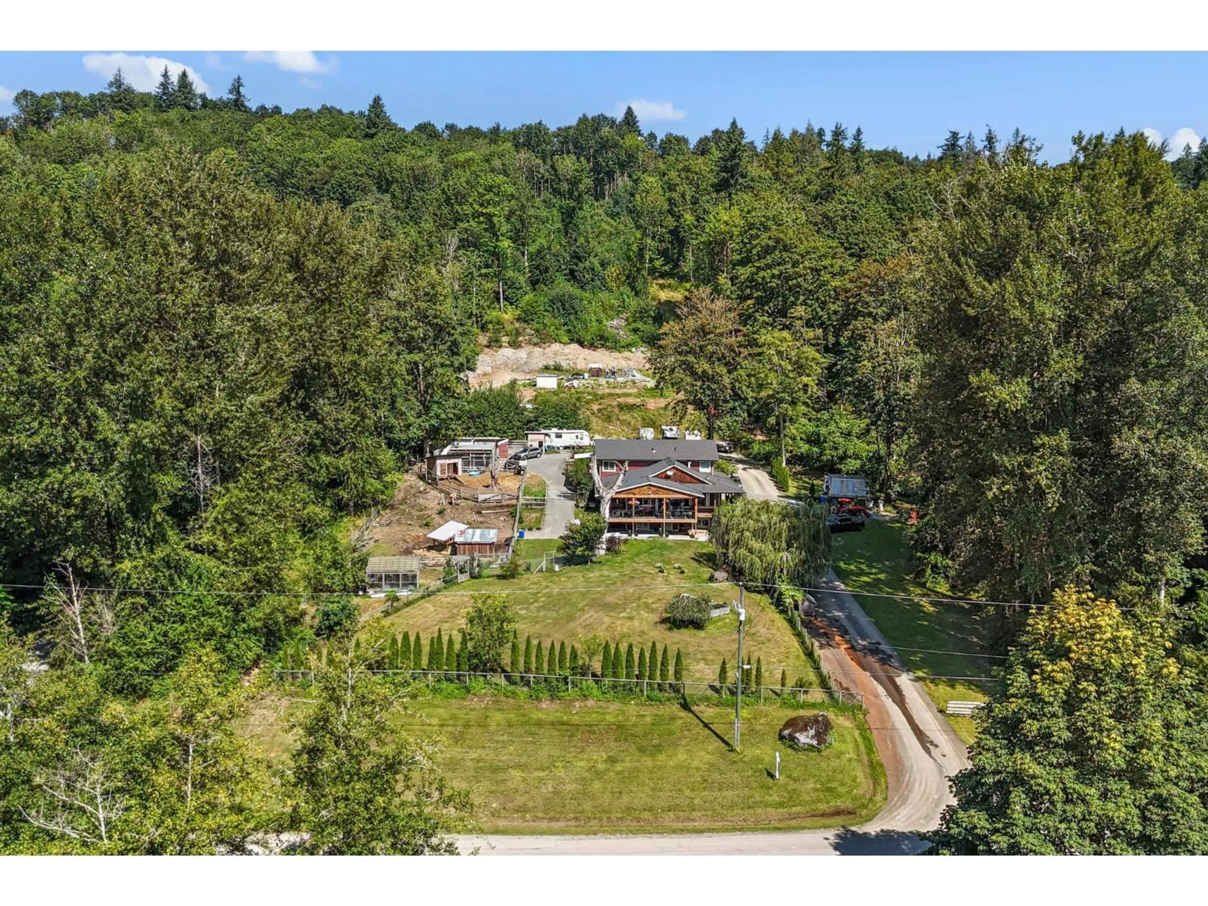 A pic from outside/outdoor area/front of a property/back of a property/a pic from drone, unknown for 30957 GUNN AVENUE, Mission British Columbia V4S1H2