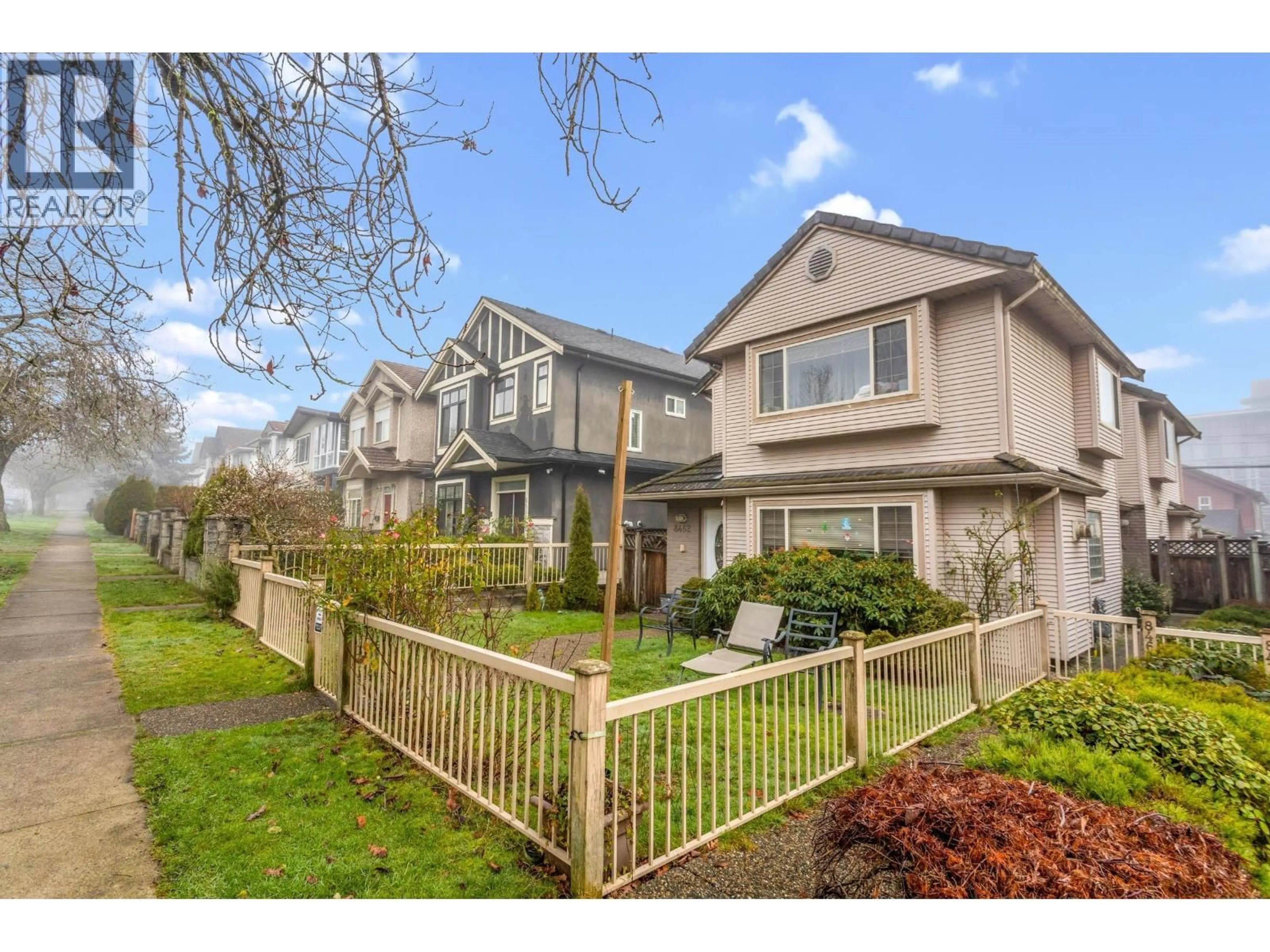 A pic from outside/outdoor area/front of a property/back of a property/a pic from drone, street for 8468 OSLER STREET, Vancouver British Columbia V6P4E4