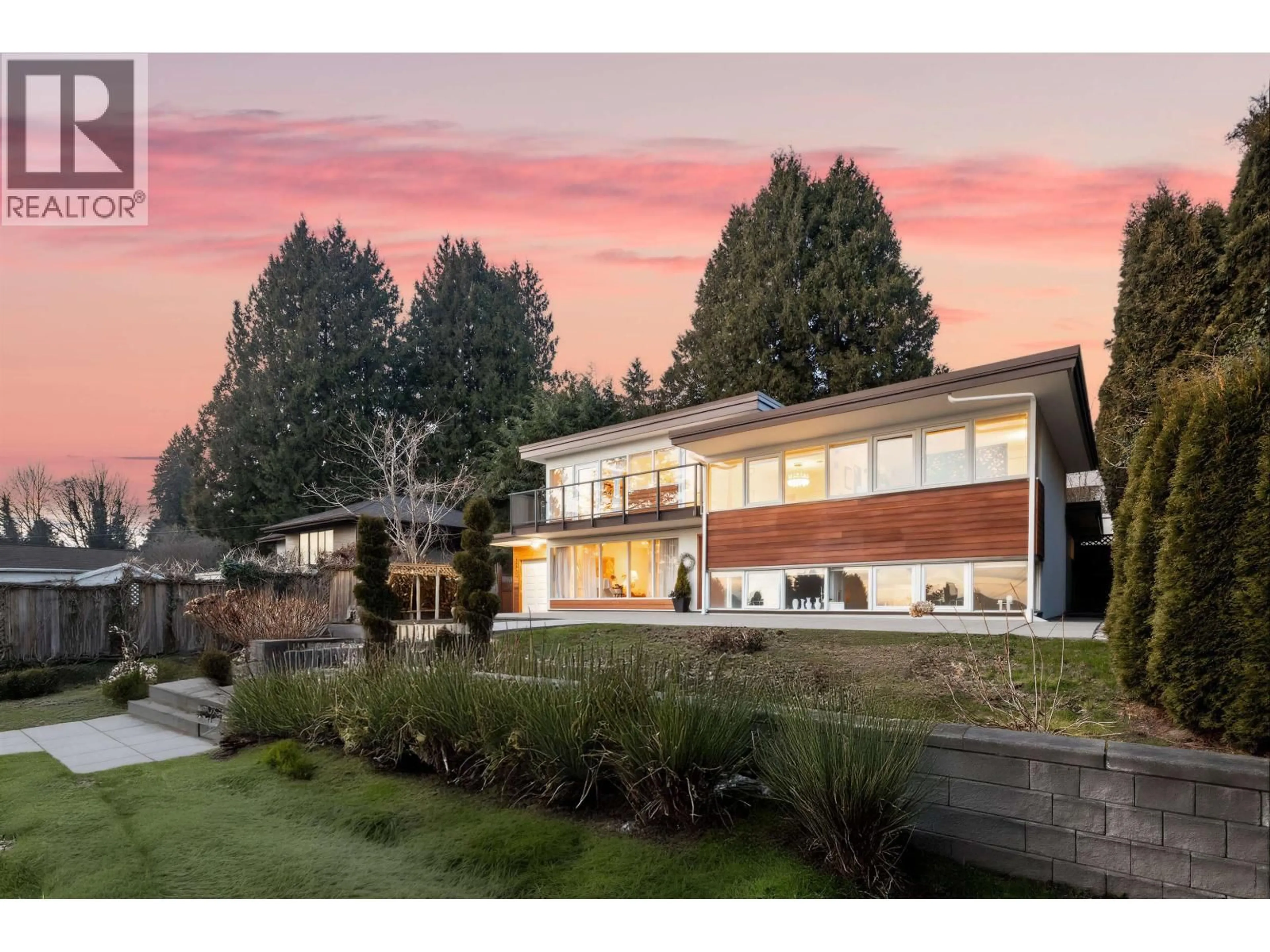 Unknown for 1555 LAWSON AVENUE, West Vancouver British Columbia V7V2C8