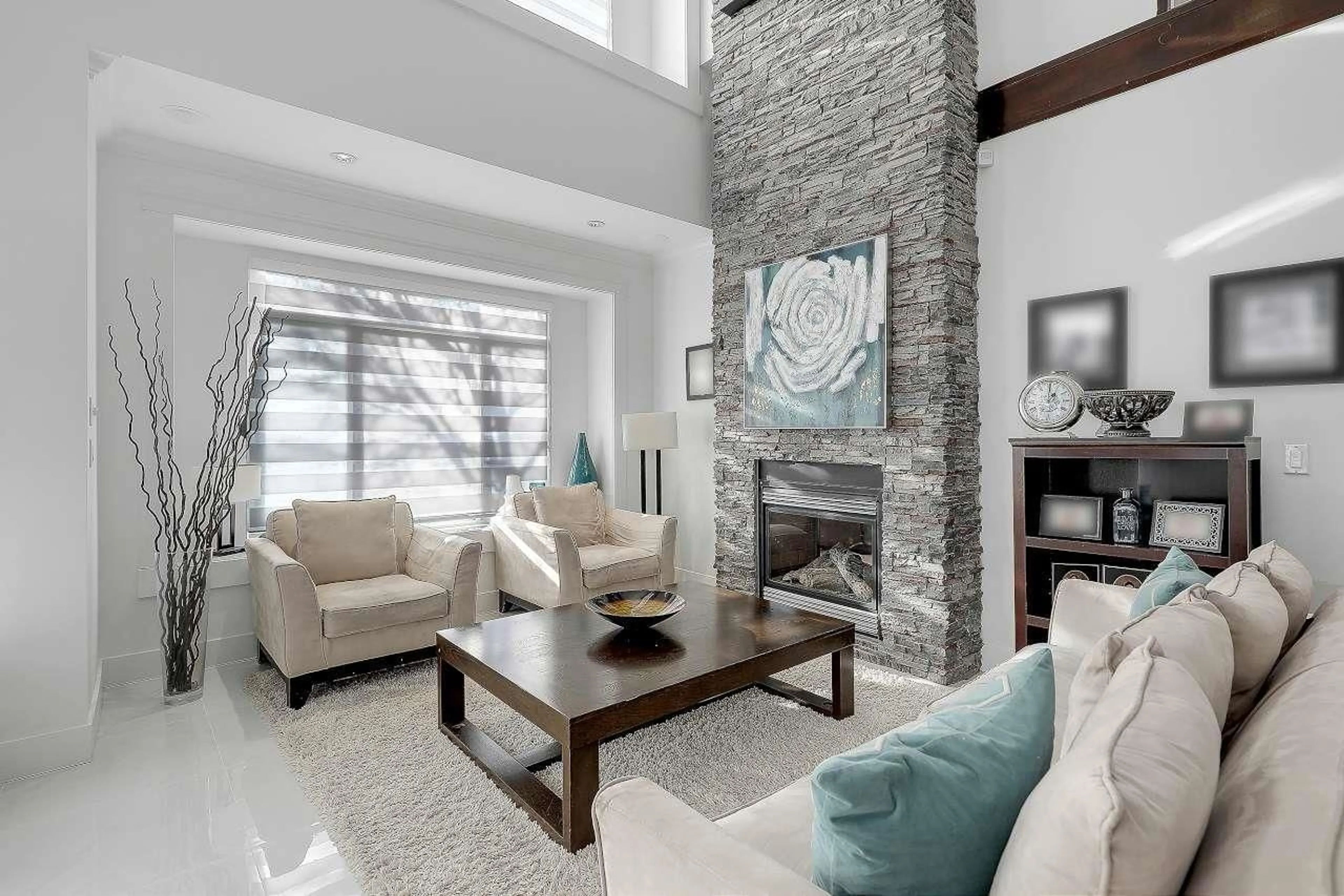 Living room with furniture, unknown for 14871 76 AVENUE, Surrey British Columbia V3S2H3