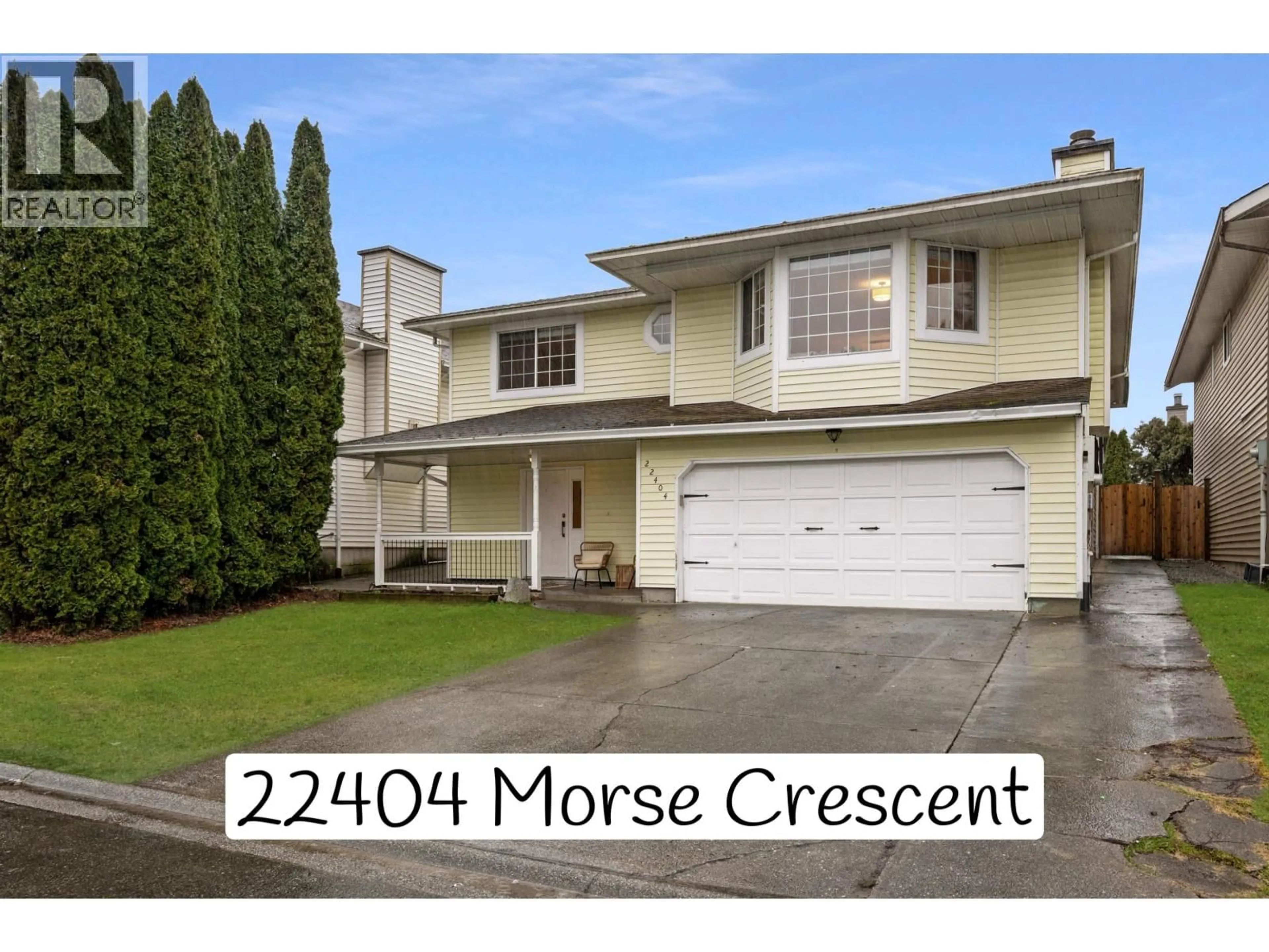 Home with vinyl exterior material, street for 22404 MORSE CRESCENT, Maple Ridge British Columbia V2X9G6