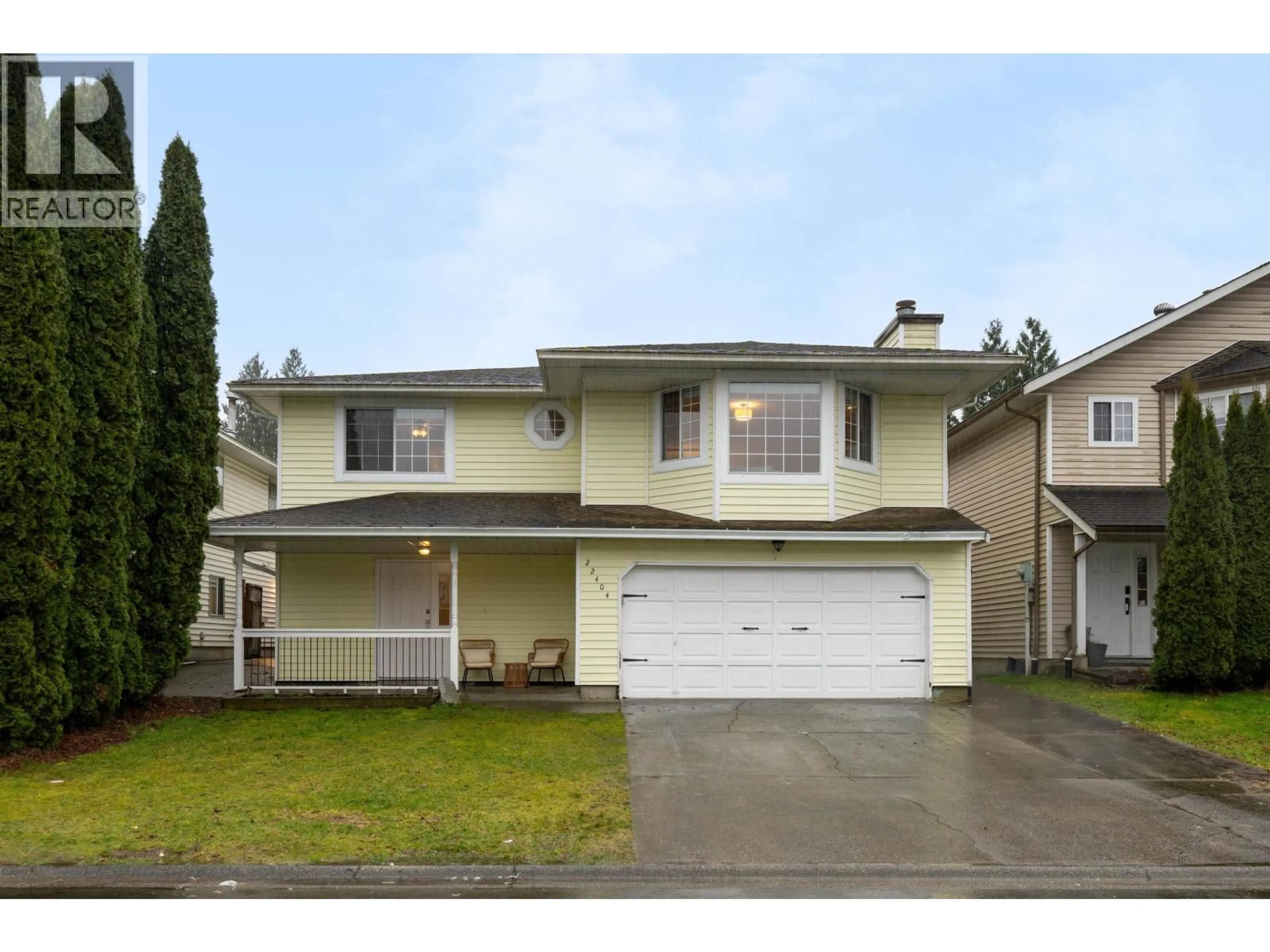 Home with vinyl exterior material, street for 22404 MORSE CRESCENT, Maple Ridge British Columbia V2X9G6
