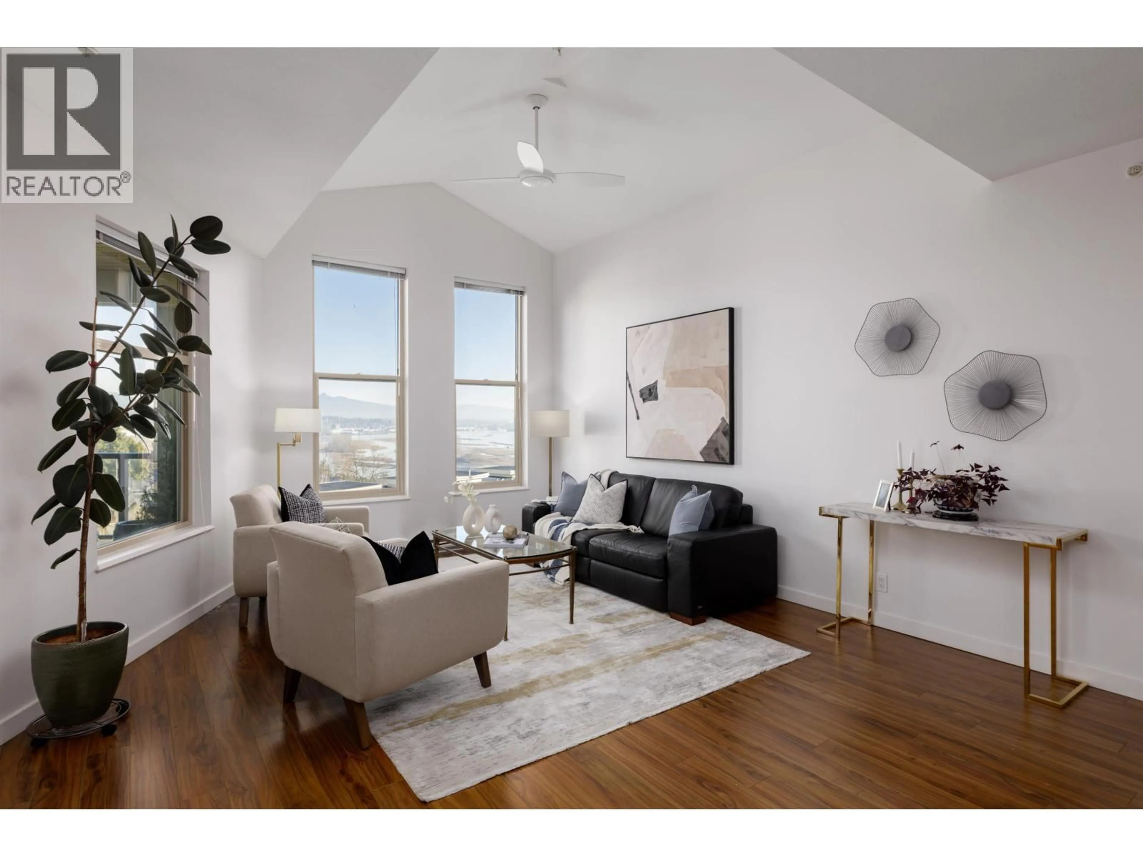 Living room with furniture, wood/laminate floor for 404 - 265 ROSS DRIVE, New Westminster British Columbia V3L0C8