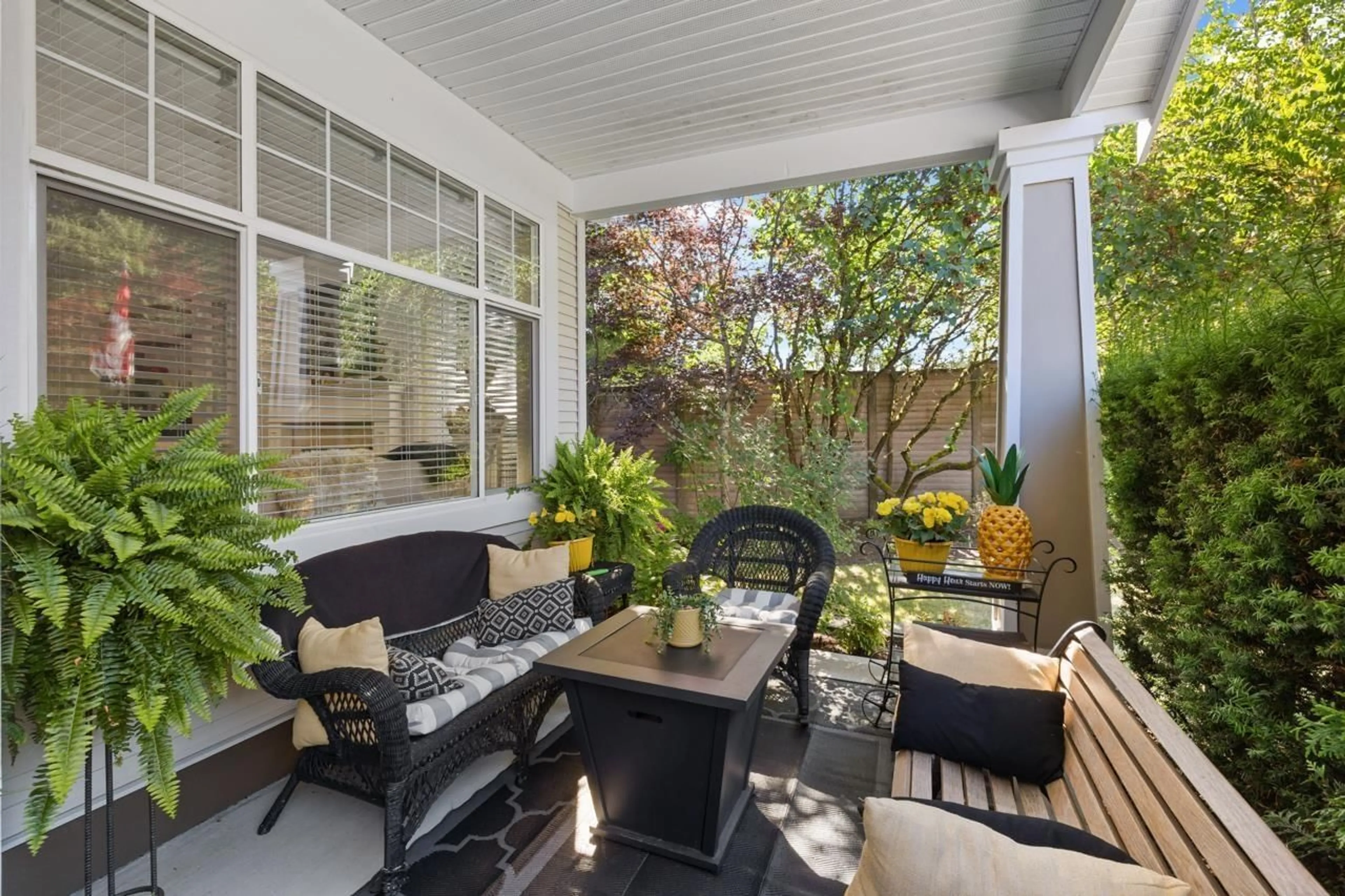 Patio, street for 101 - 3500 144 STREET, Surrey British Columbia V4P3J6