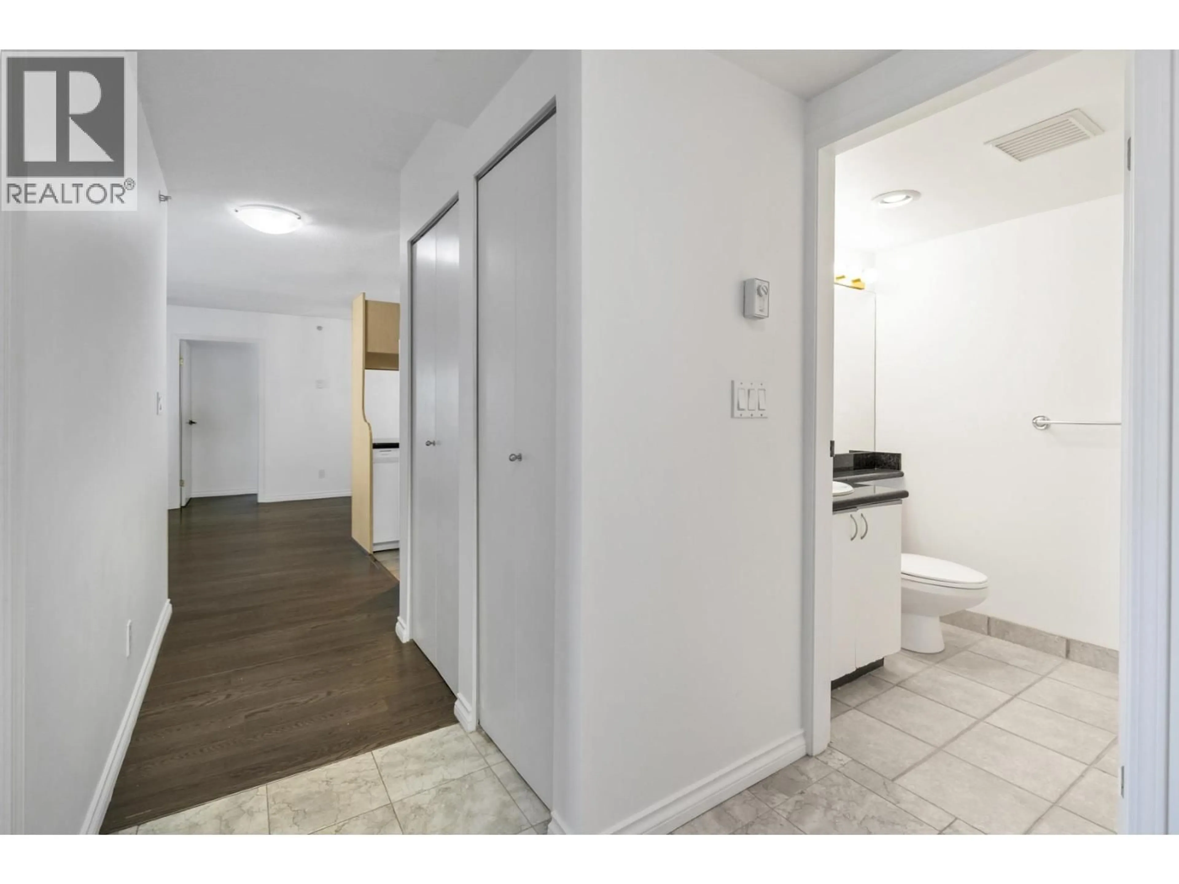 Unknown for 1106 - 6611 COONEY ROAD, Richmond British Columbia V6Y4C5