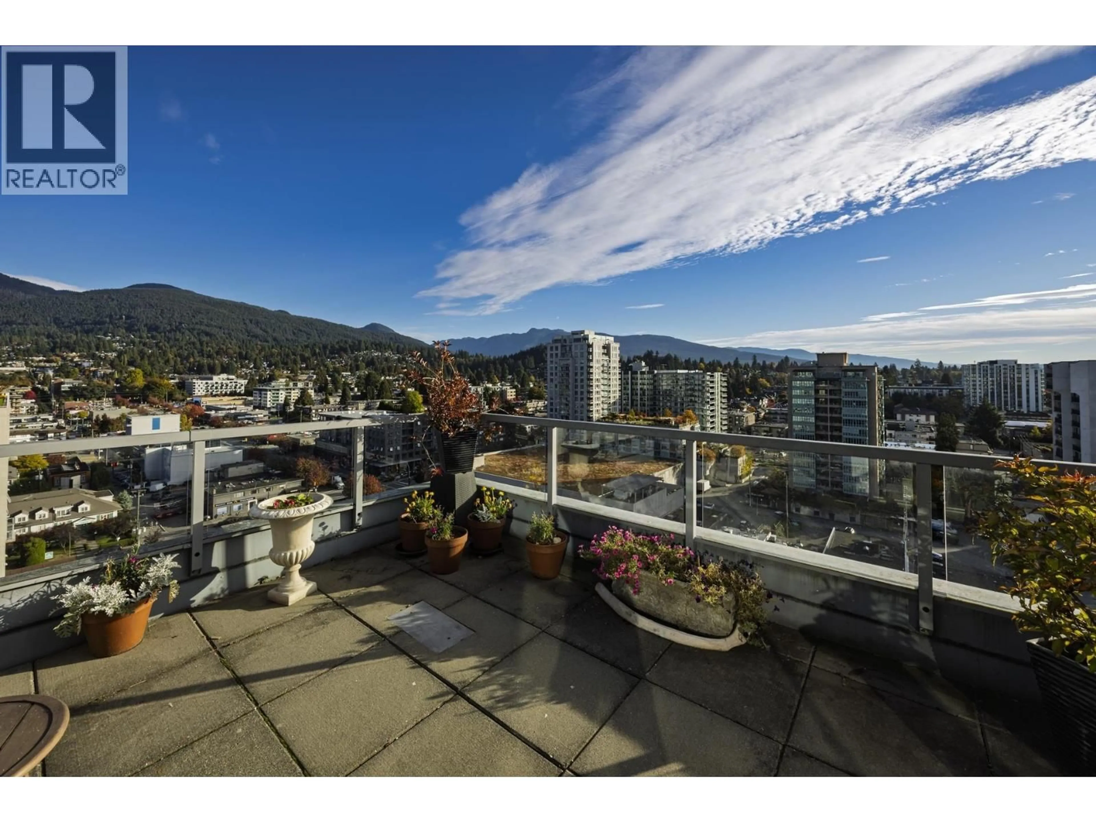 Patio, mountain view for 1702 - 121 16TH STREET, North Vancouver British Columbia V7M3P4