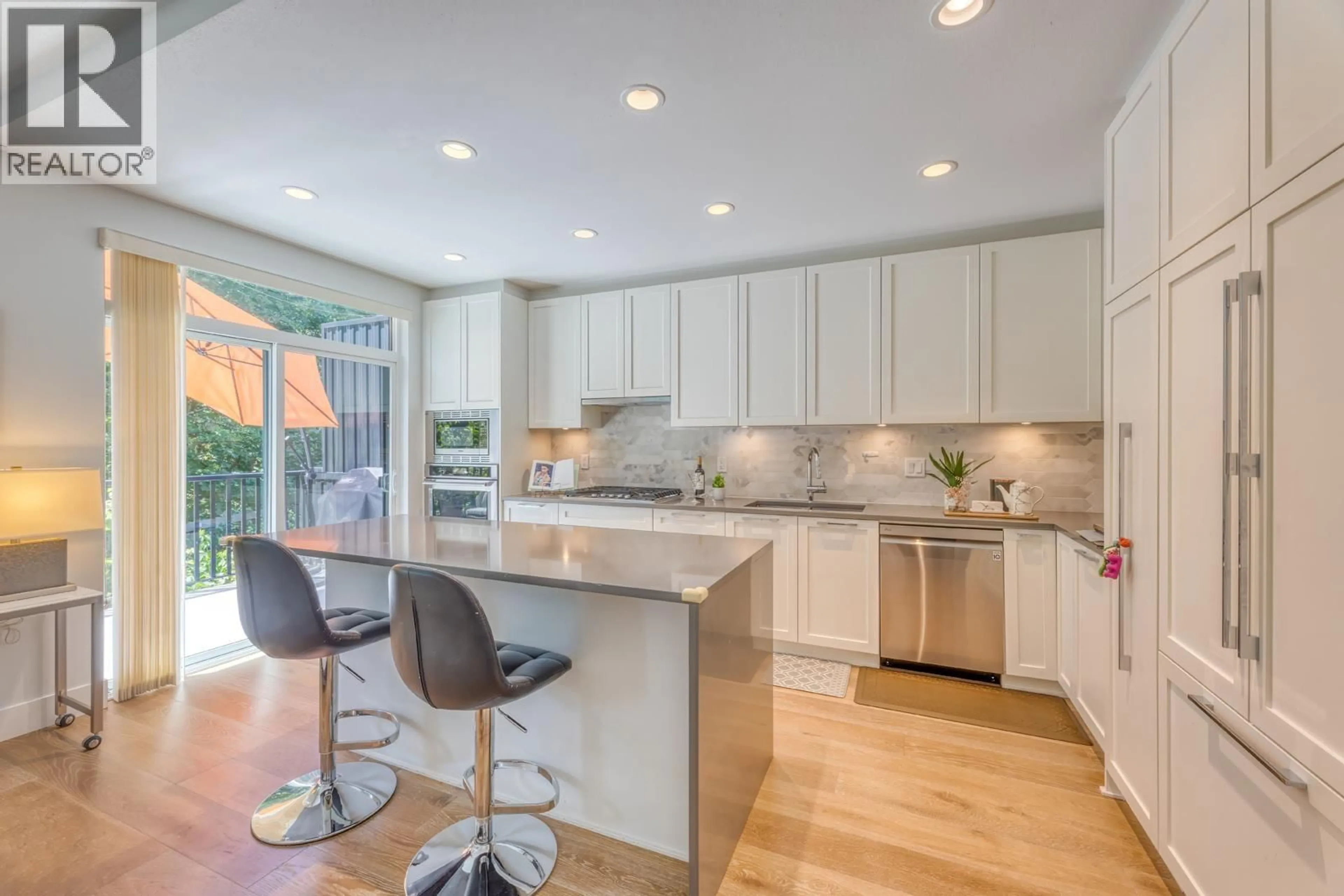 Contemporary kitchen, ceramic/tile floor for 34 - 3306 PRINCETON AVENUE, Coquitlam British Columbia V3E0M9