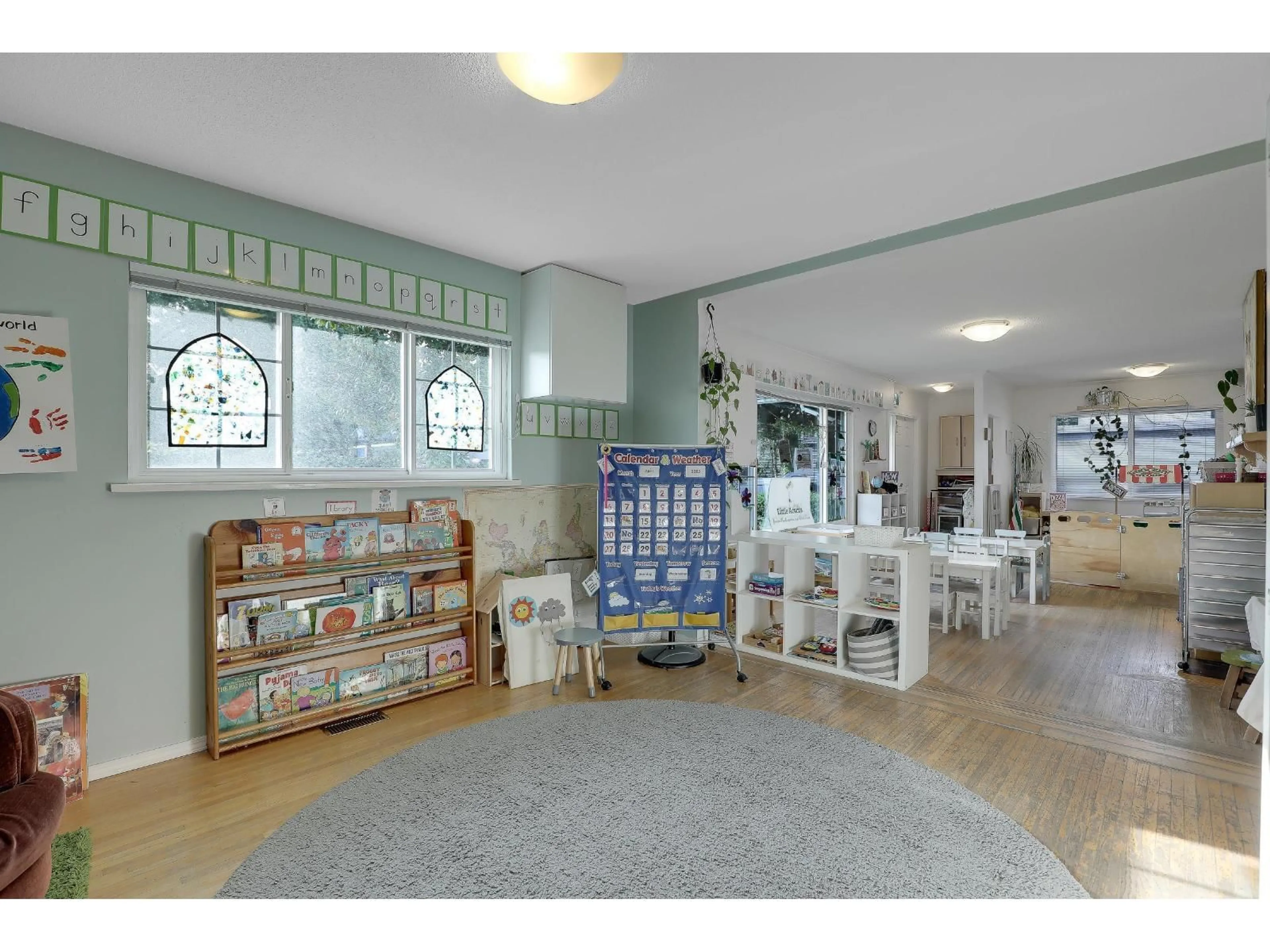 Unknown for 1554 STEVENS STREET, White Rock British Columbia V4B4Y5