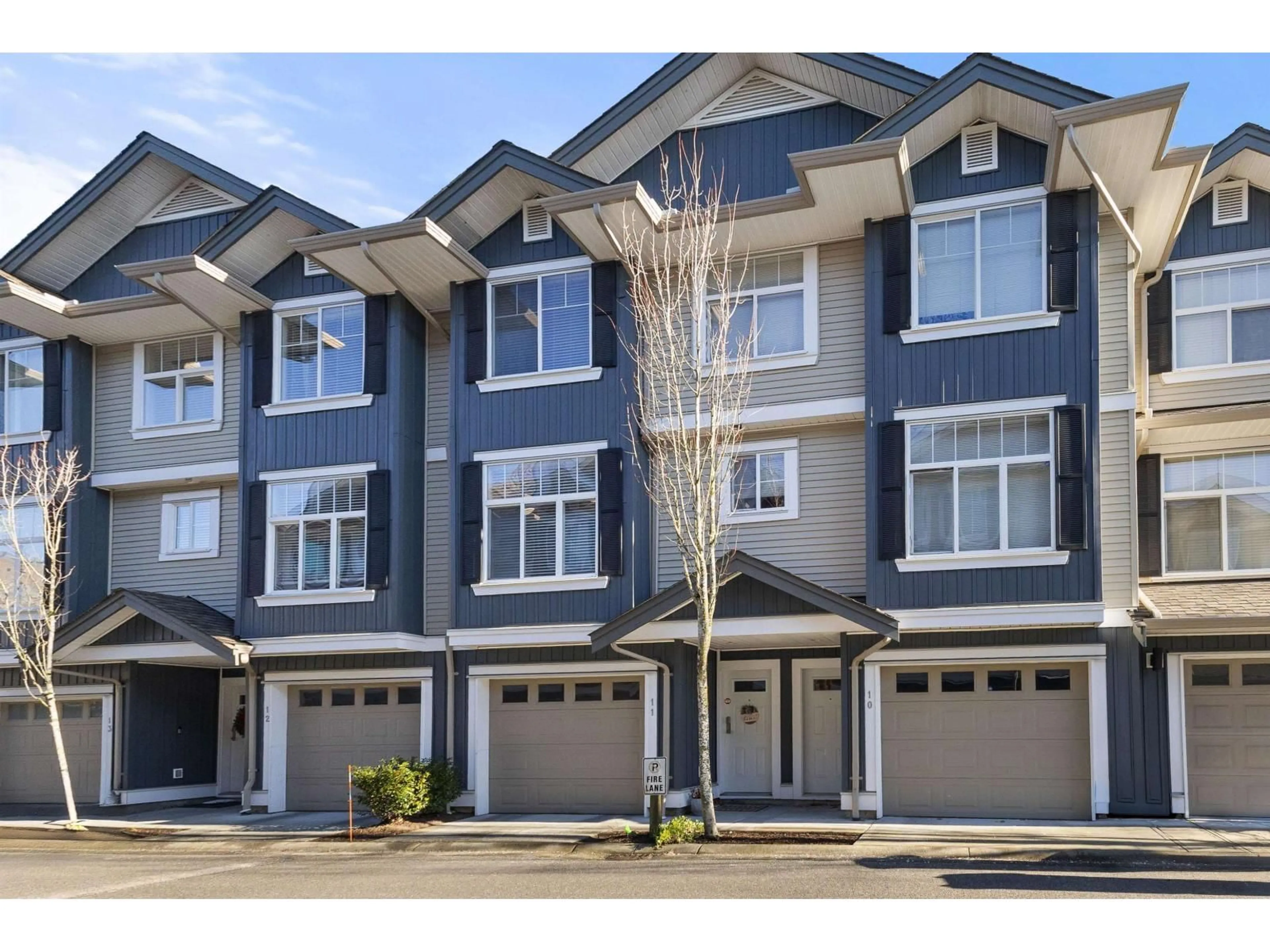 Home with vinyl exterior material, street for 11 - 6956 193 STREET, Surrey British Columbia V4N6E7