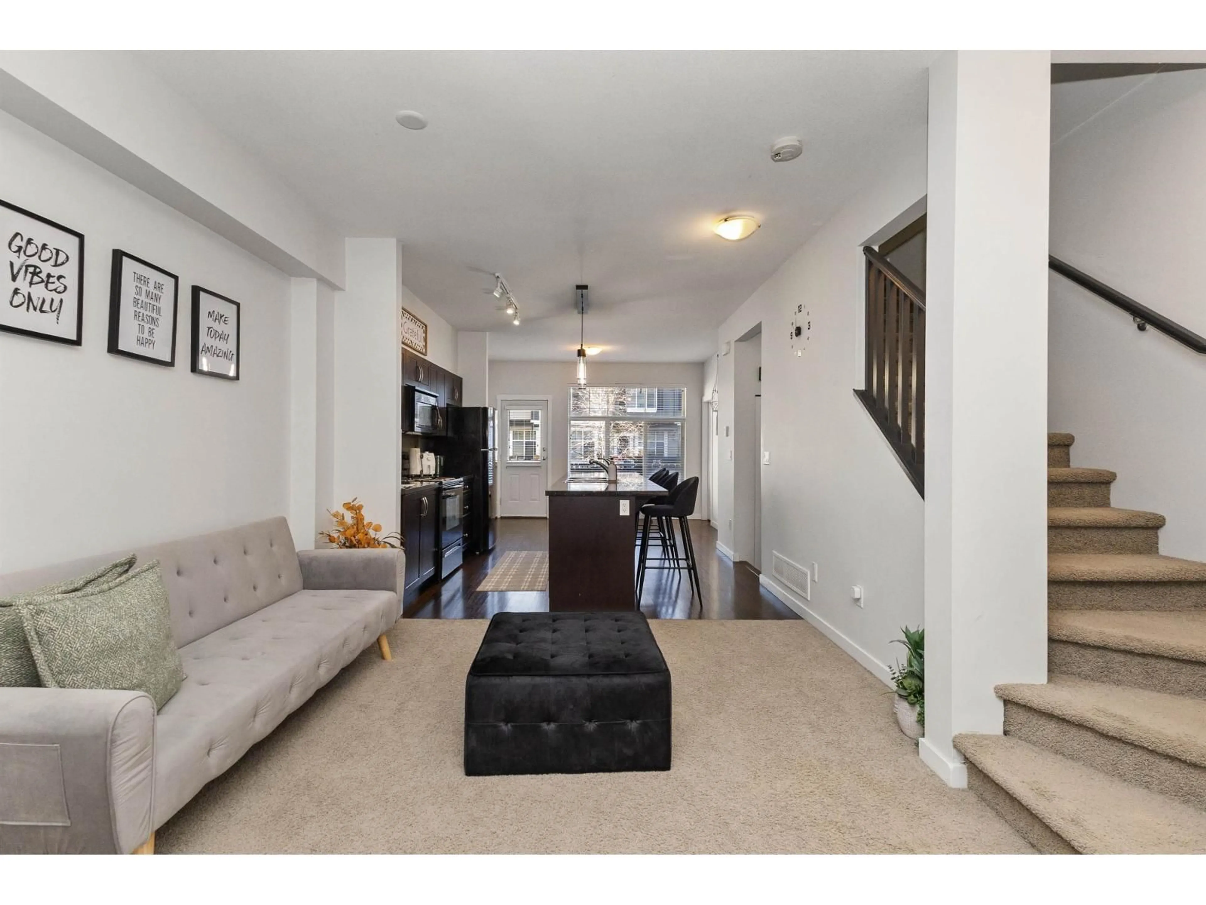 Living room with furniture, unknown for 11 - 6956 193 STREET, Surrey British Columbia V4N6E7