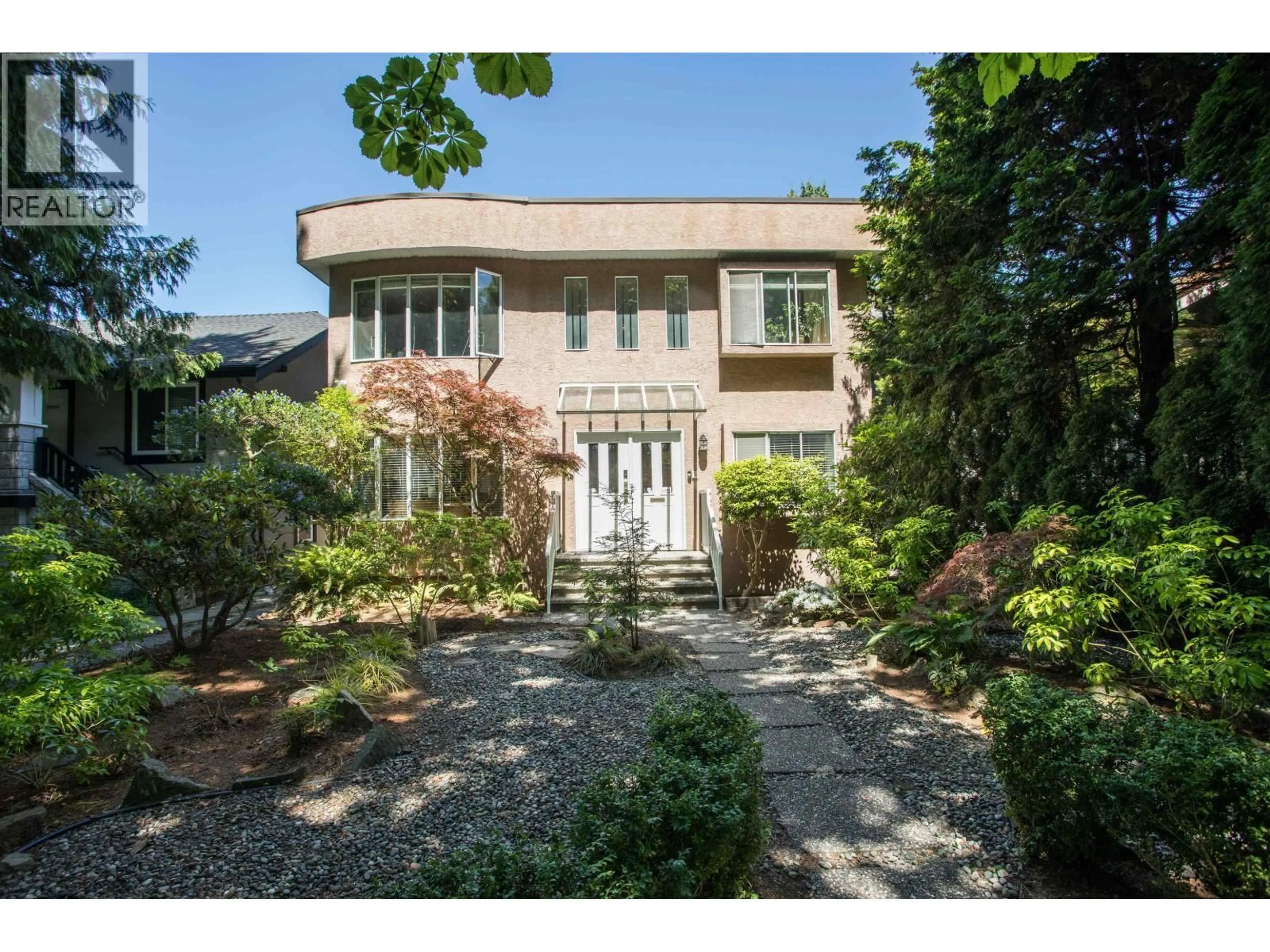 Unknown for 2945 12TH AVENUE, Vancouver British Columbia V6K2R2