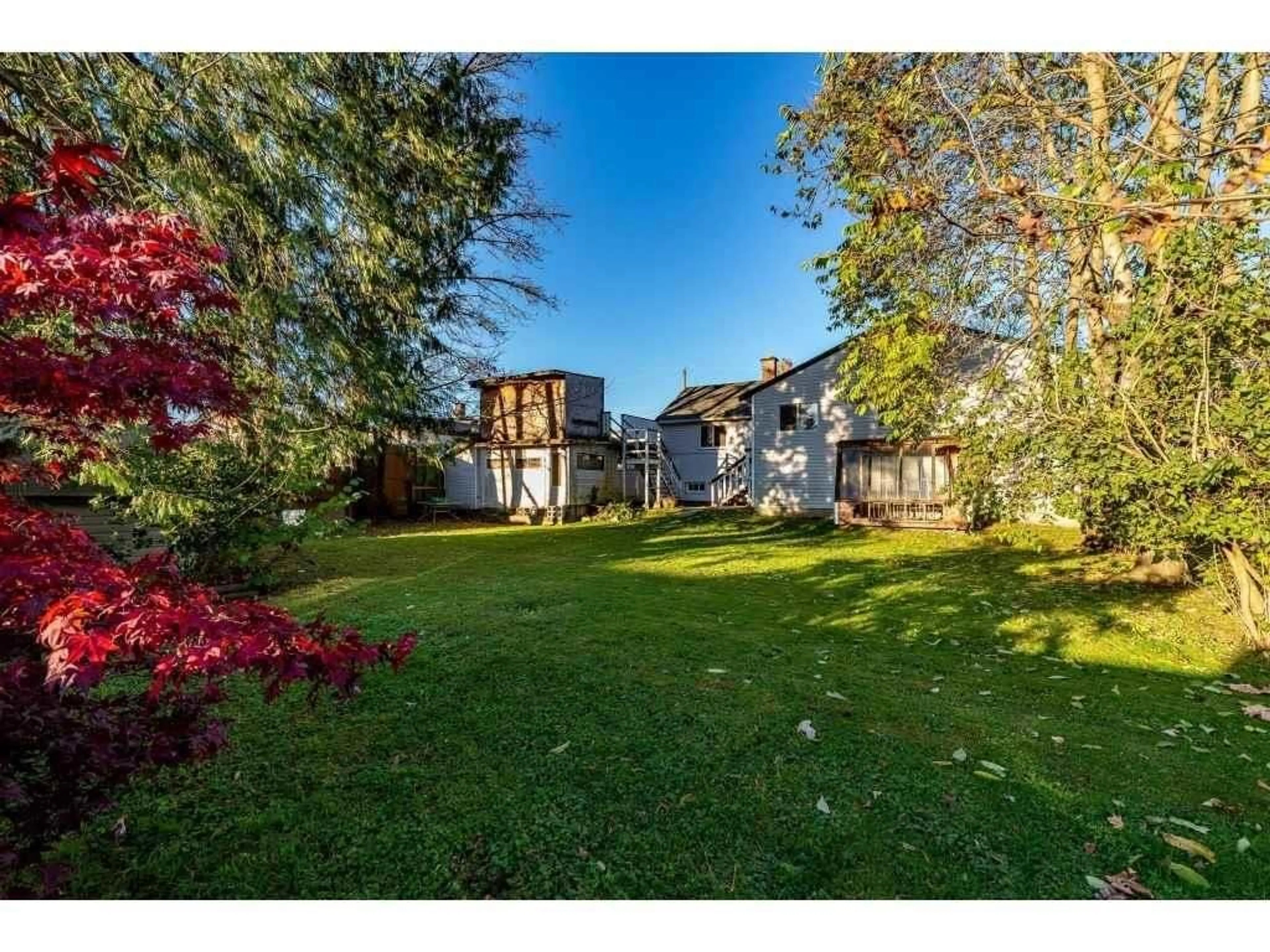 A pic from outside/outdoor area/front of a property/back of a property/a pic from drone, unknown for 8772 BELLEVUE DRIVE, Chilliwack British Columbia V2P3W7