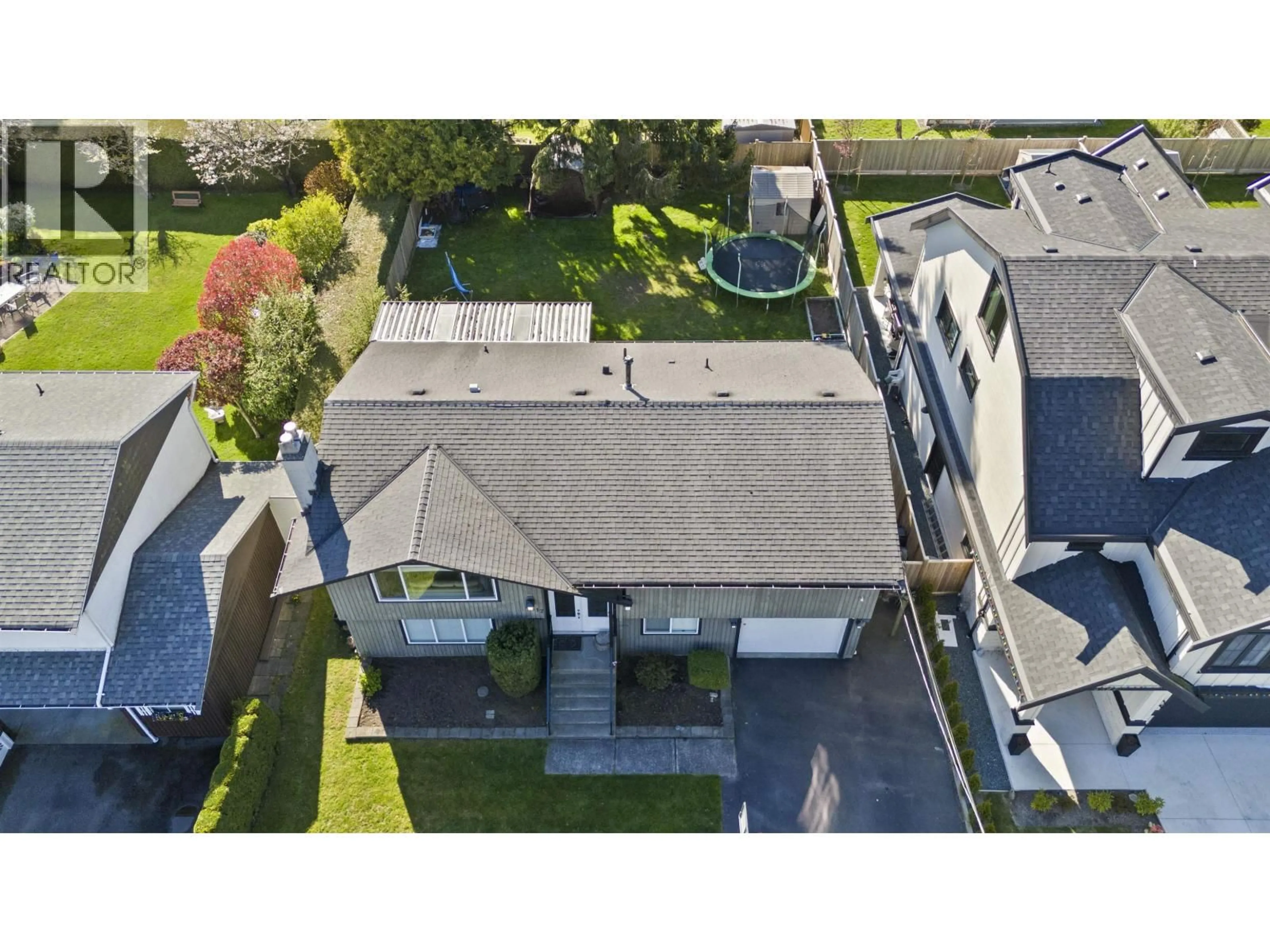 A pic from outside/outdoor area/front of a property/back of a property/a pic from drone, street for 4517 46A STREET, Ladner British Columbia V4K2M5