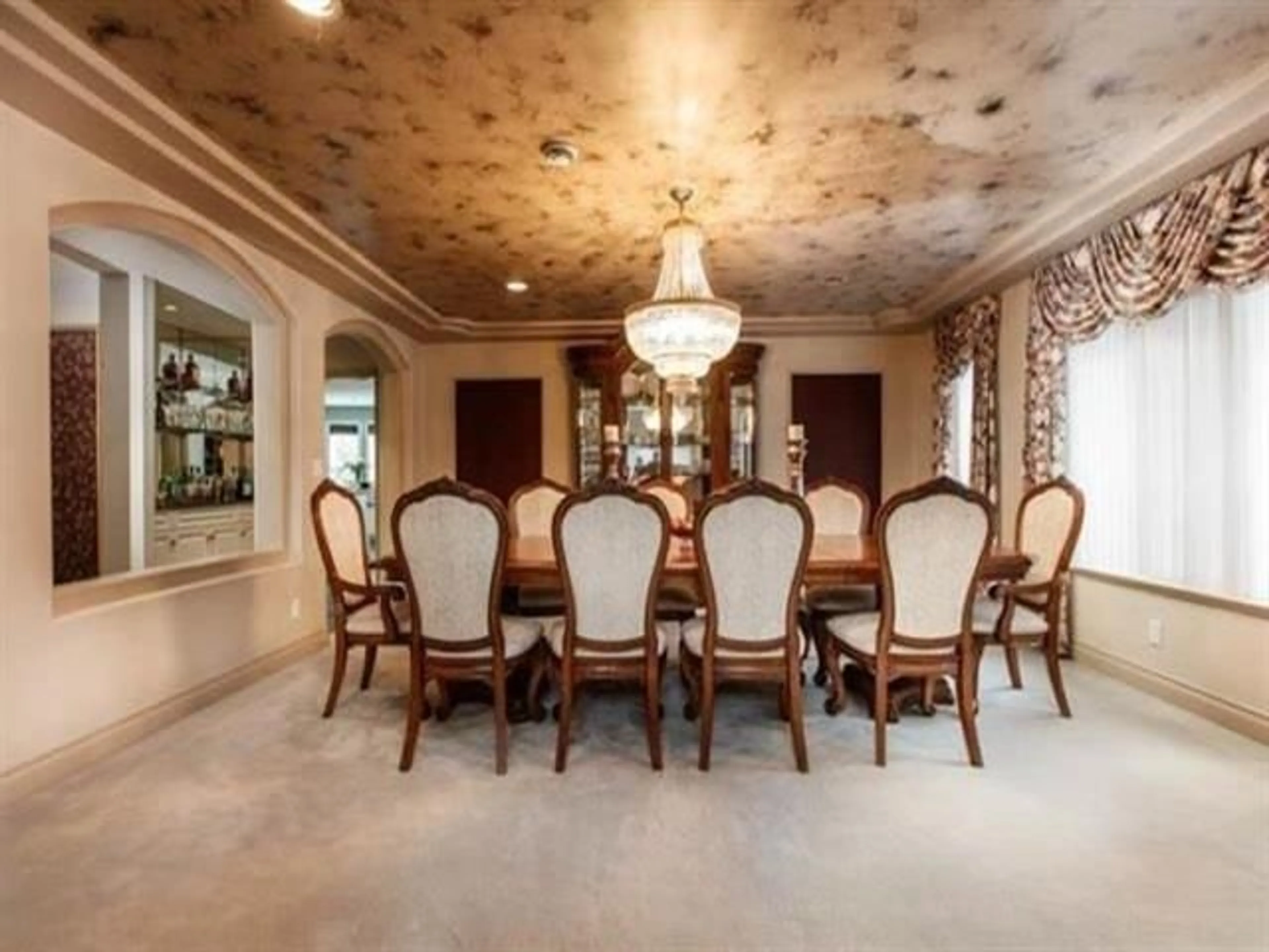 Dining room, unknown for 5658 124 STREET, Surrey British Columbia V3X3H3