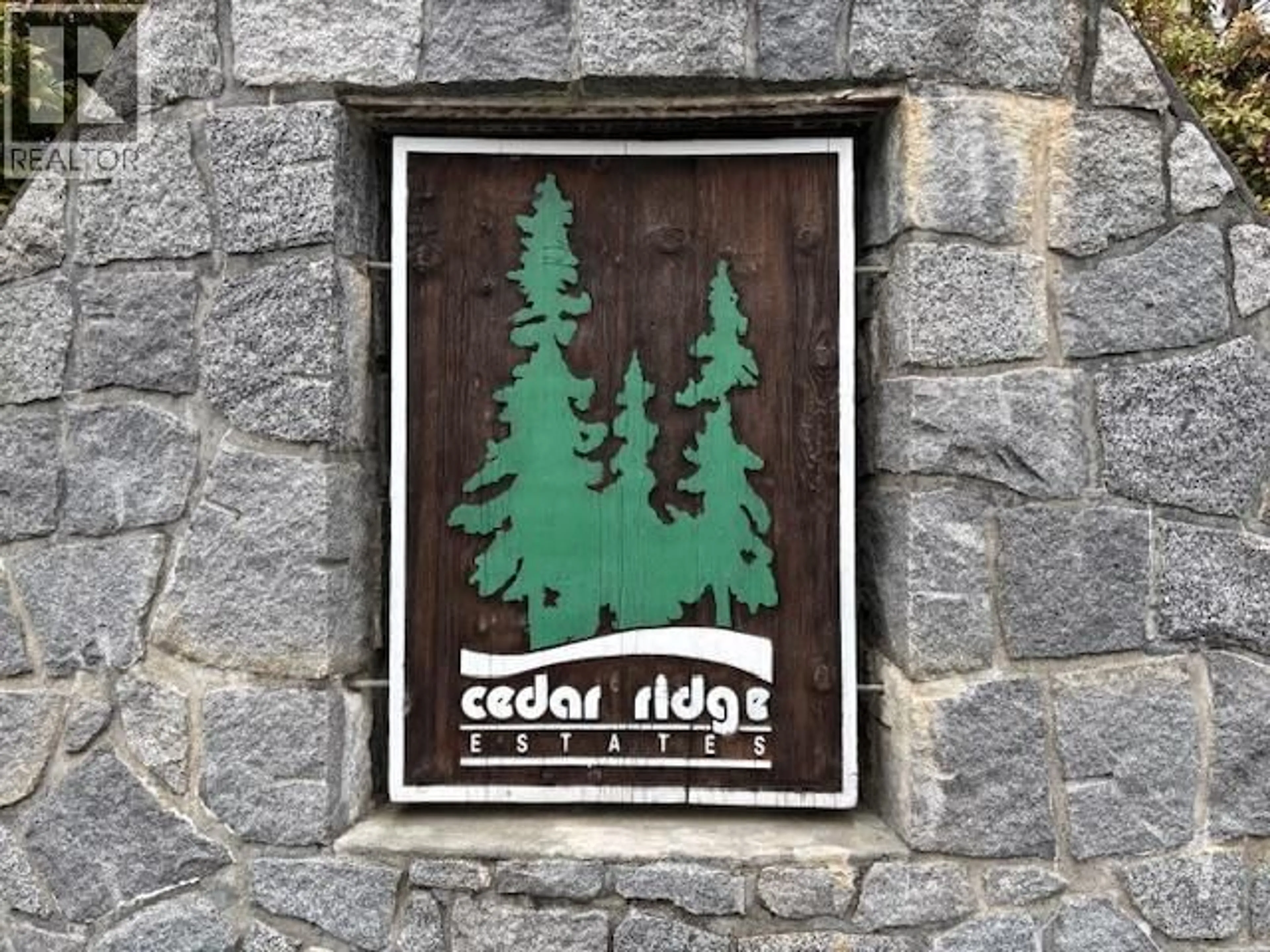 Indoor entryway for 14 - 23100 129 AVENUE, Maple Ridge British Columbia V2X0M5