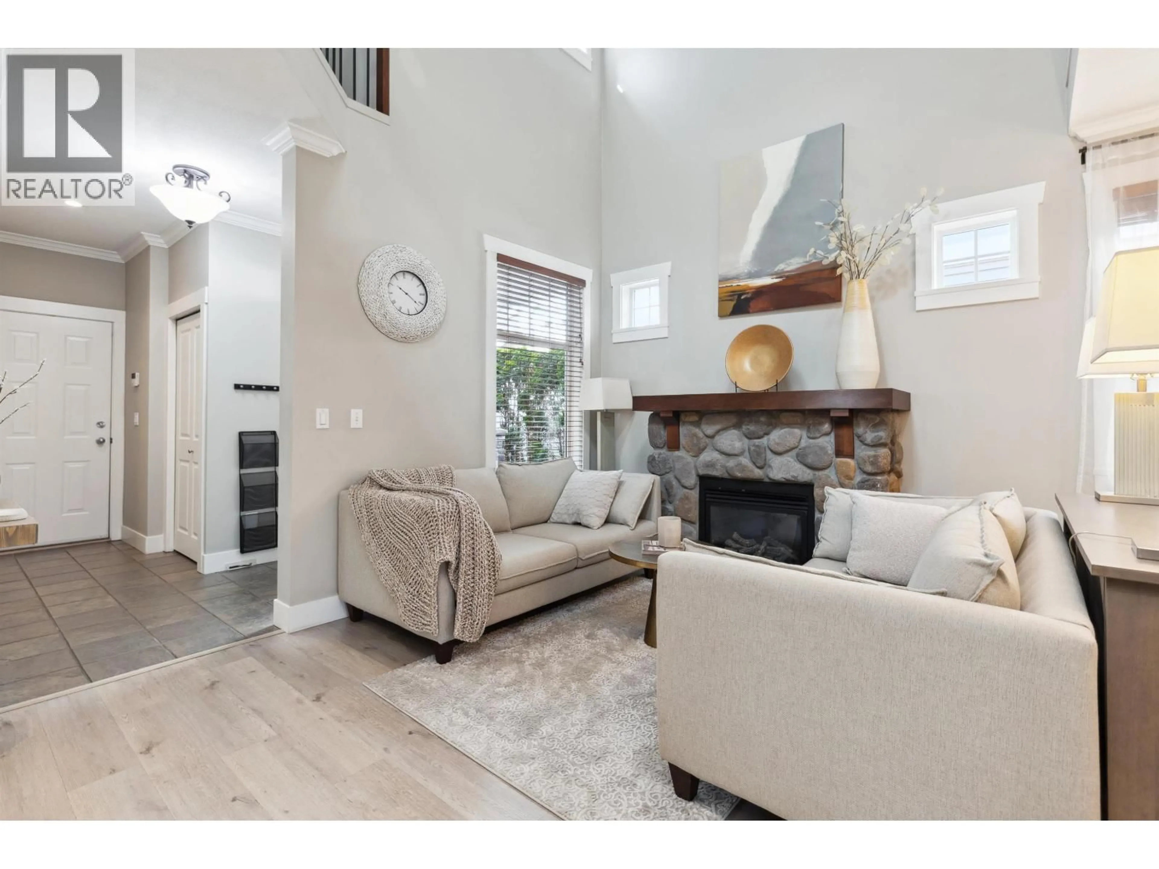 Living room with furniture, unknown for 4731 DUNCLIFFE ROAD, Richmond British Columbia V7E3N2