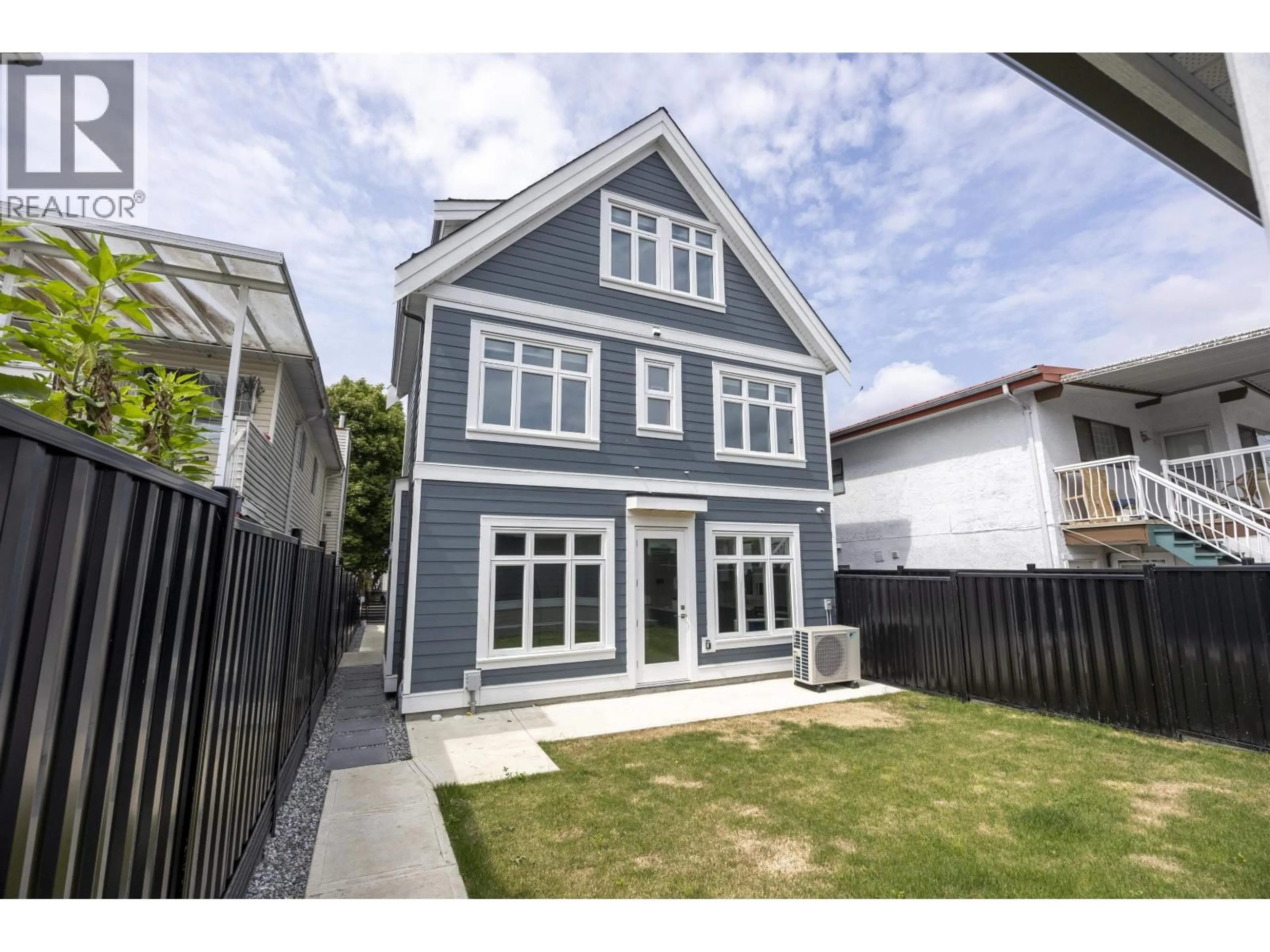 Home with vinyl exterior material, street for 2 - 5808 LANARK STREET, Vancouver British Columbia V5P2Y4