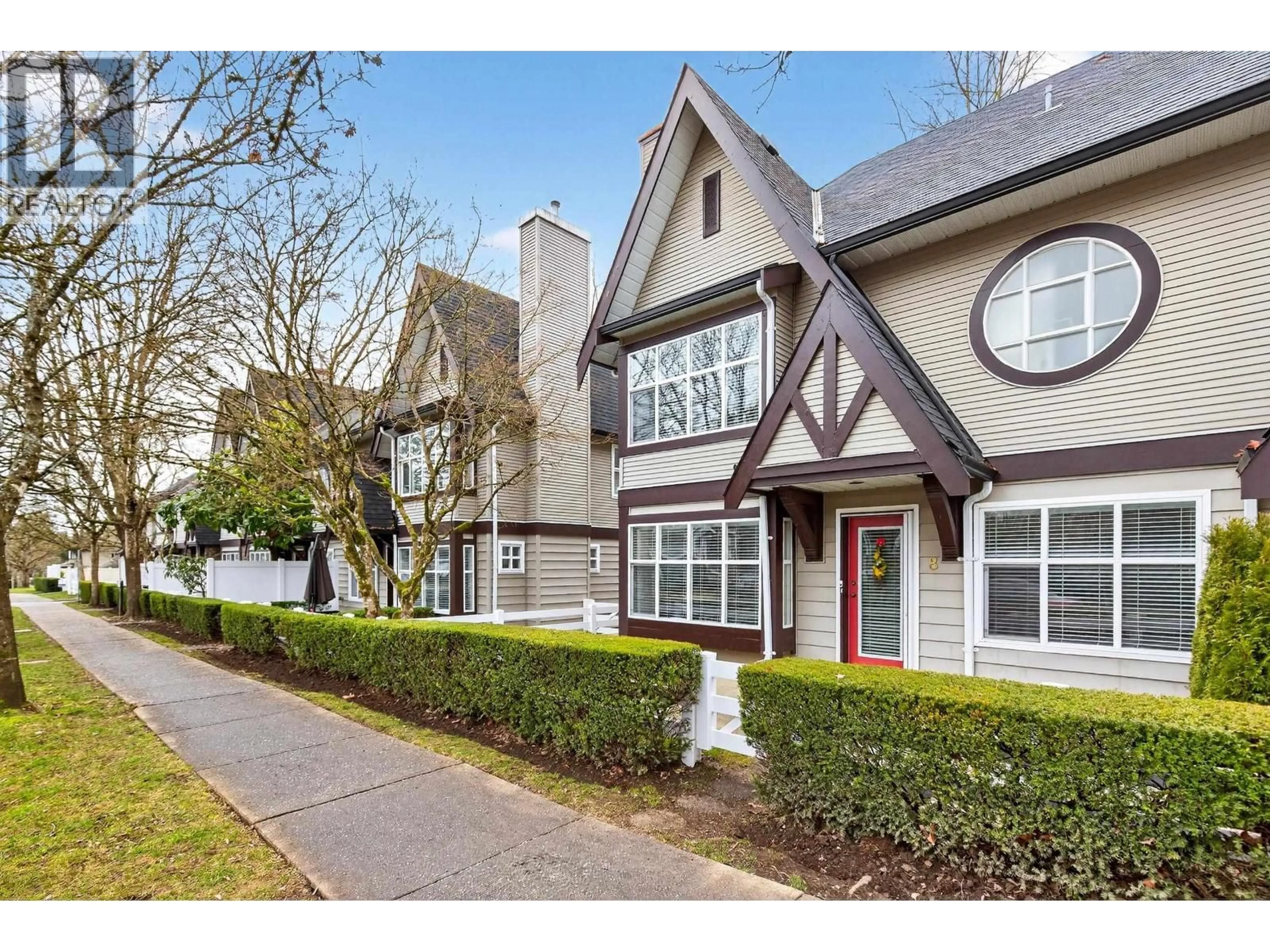 Unknown for 8 - 11757 236 STREET, Maple Ridge British Columbia V4R2E4