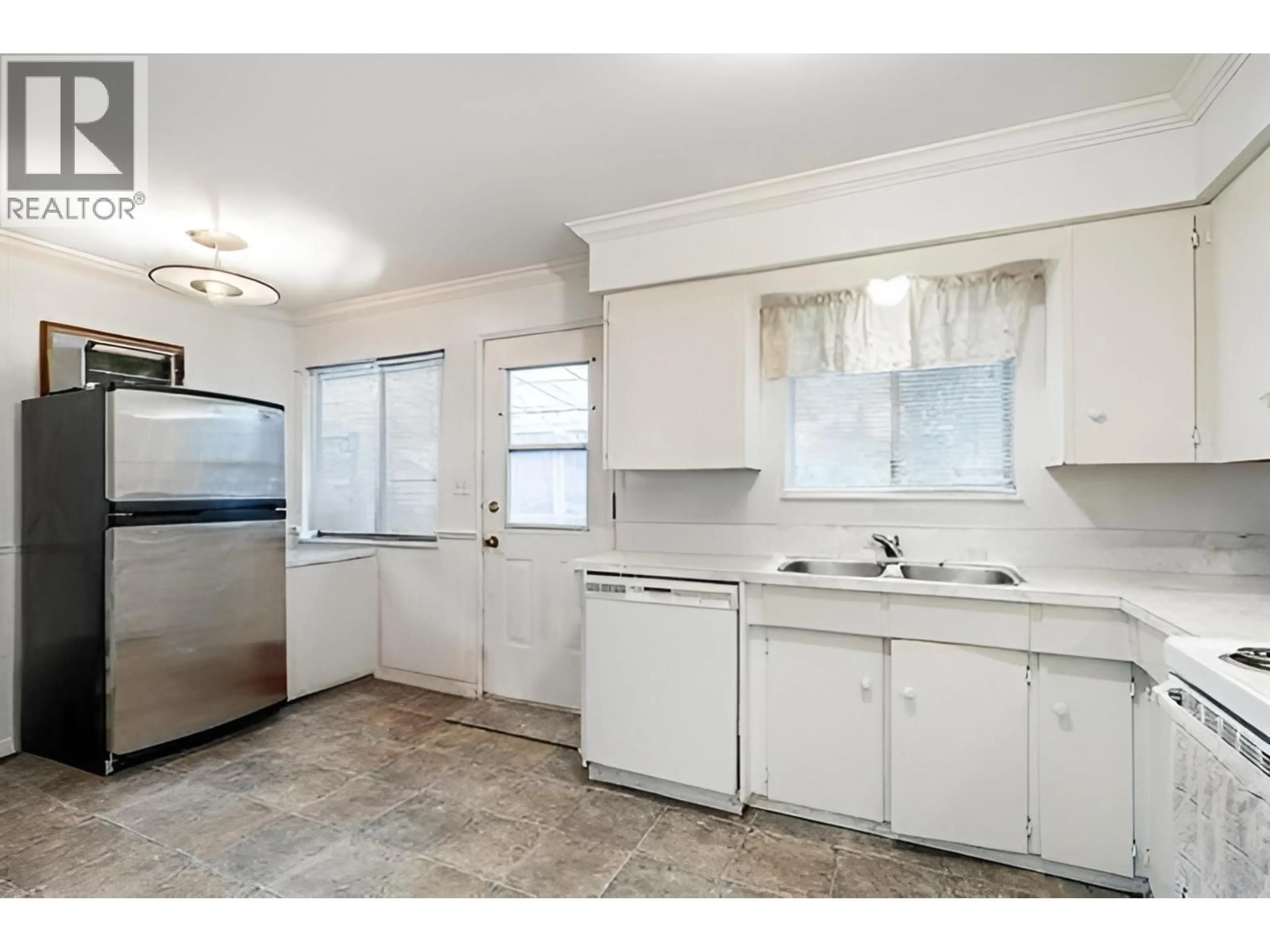 Standard kitchen, unknown for 3561 YORK STREET, Port Coquitlam British Columbia V3B4A8