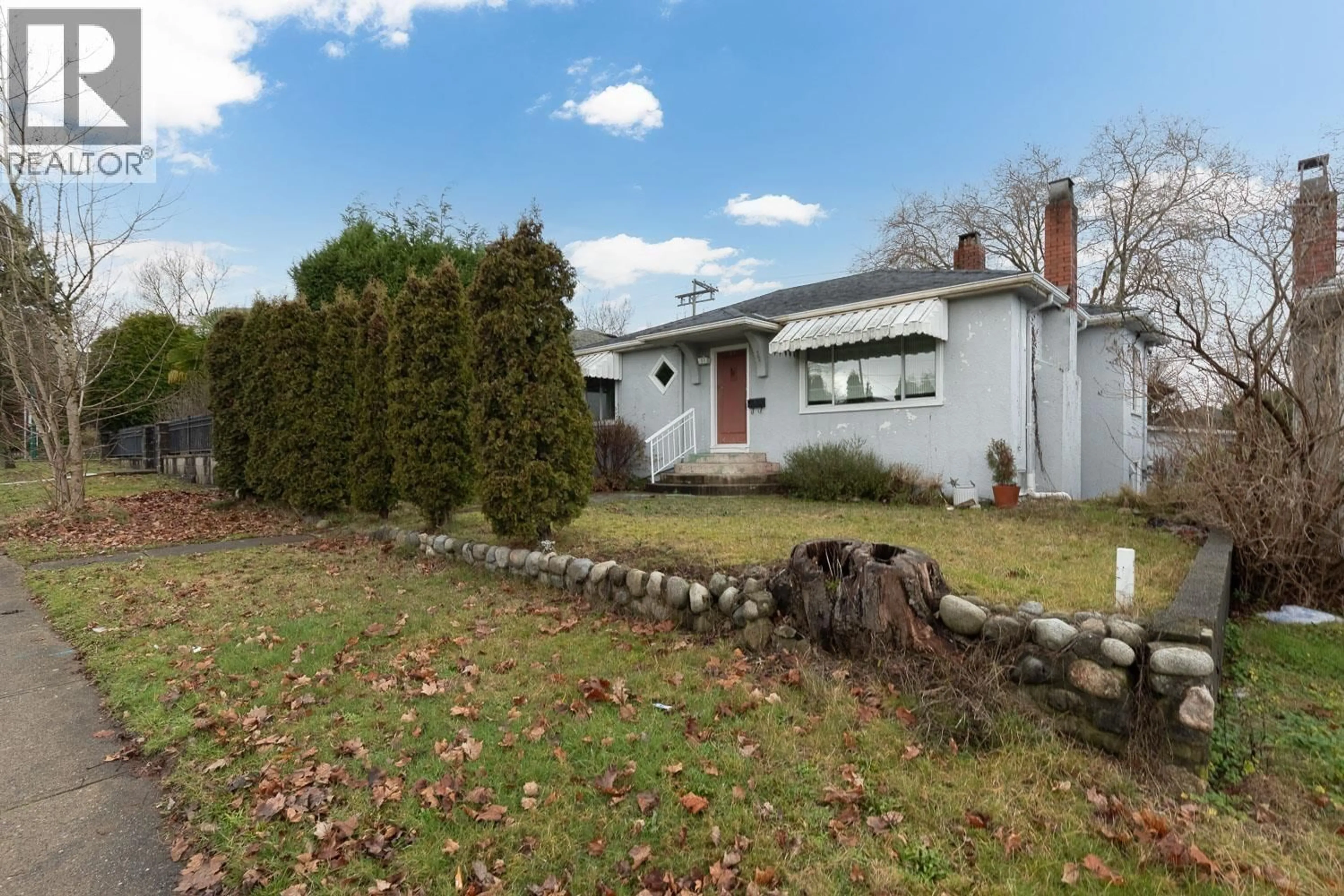 Unknown for 21 41ST AVENUE, Vancouver British Columbia V5W1N4