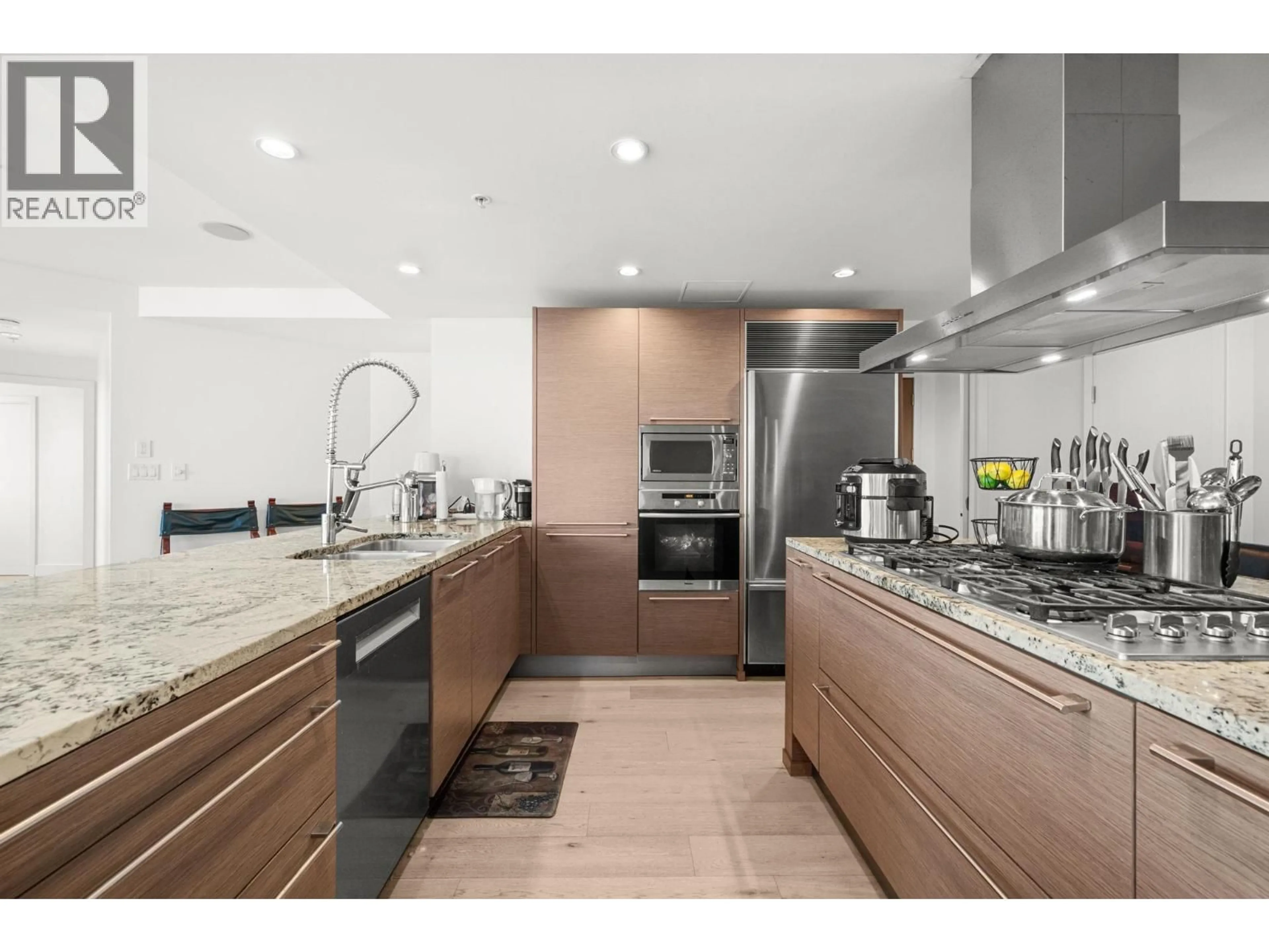 Unknown for 3001 - 1111 ALBERNI STREET, Vancouver British Columbia V6E4V2