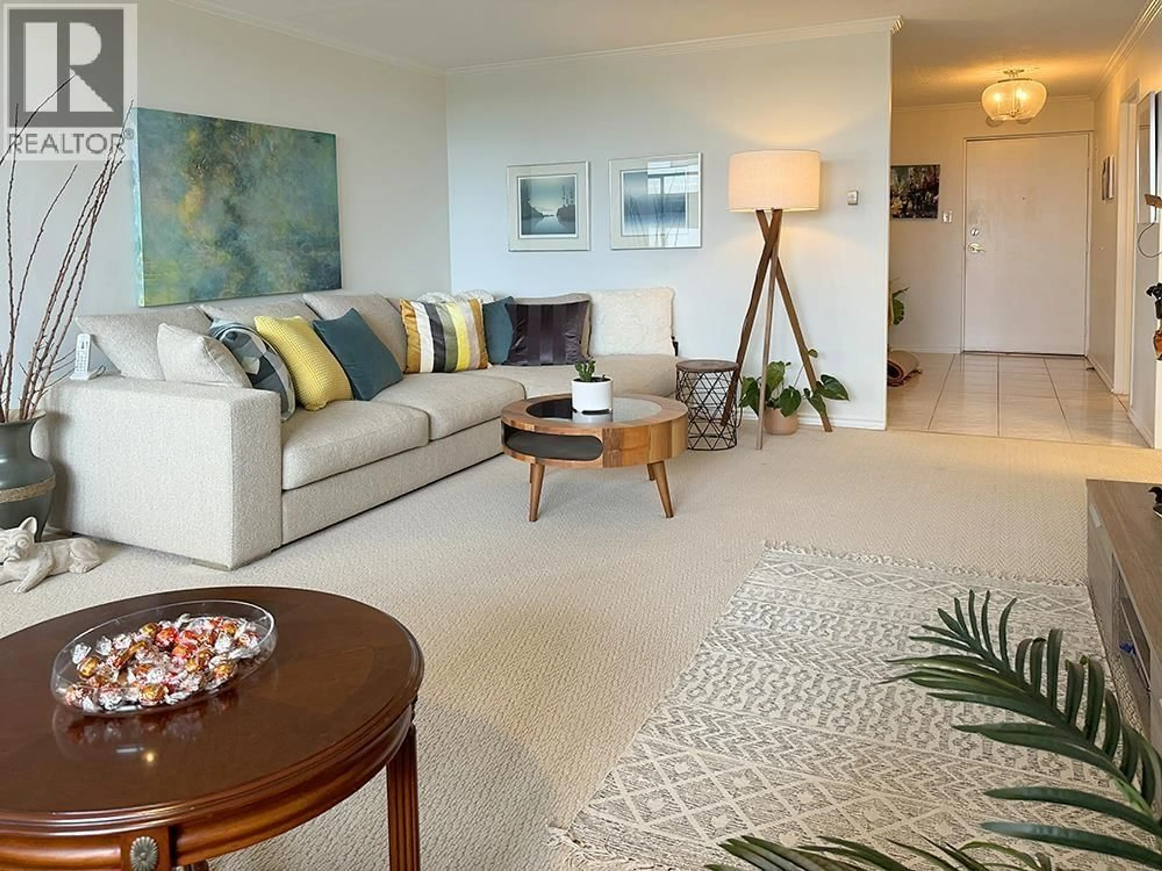 Living room with furniture, carpet floor for 904 - 6651 MINORU BOULEVARD, Richmond British Columbia V6Y1Z2