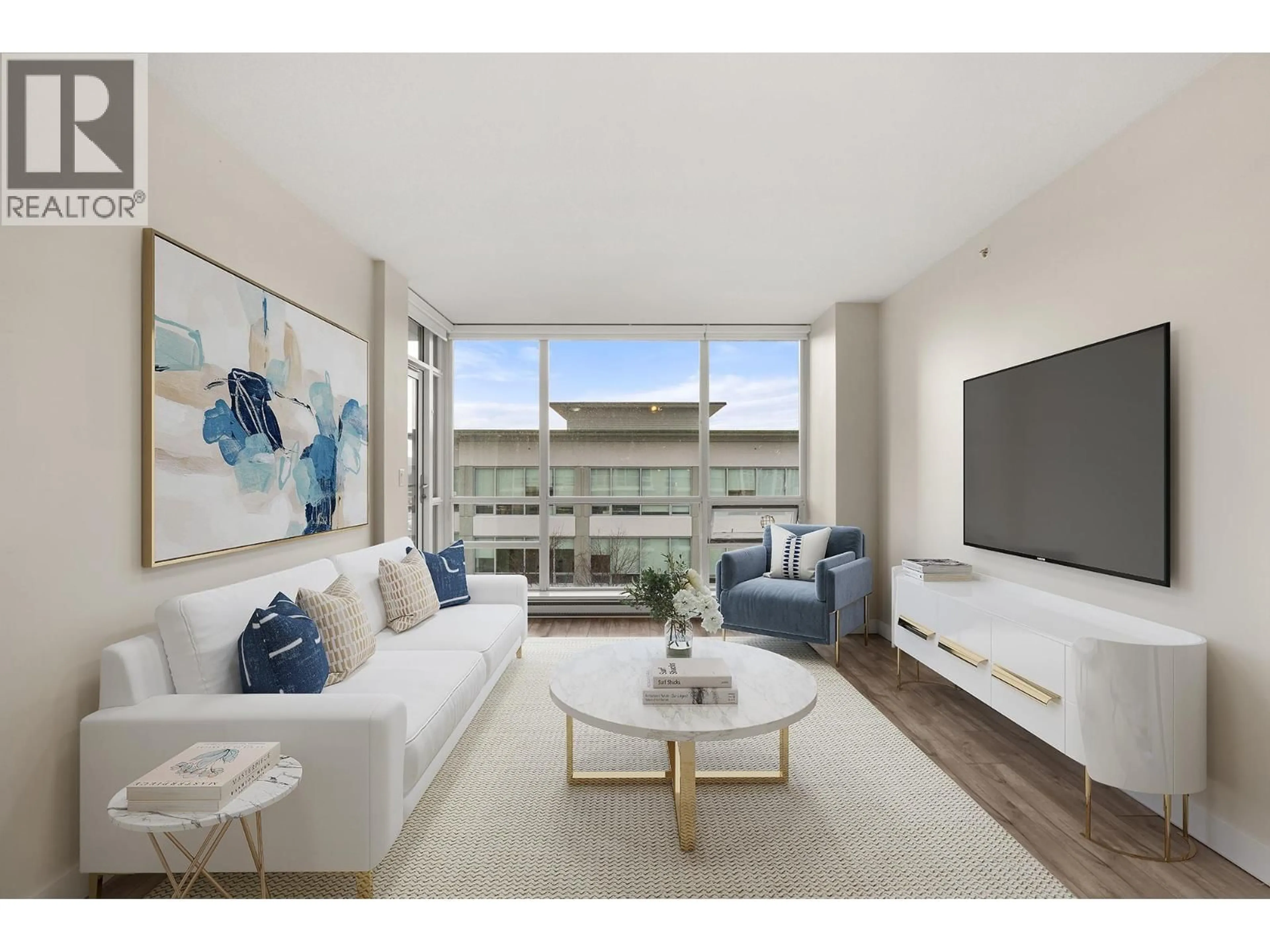 Living room with furniture, unknown for 802 - 2968 GLEN DRIVE, Coquitlam British Columbia V3B0C4