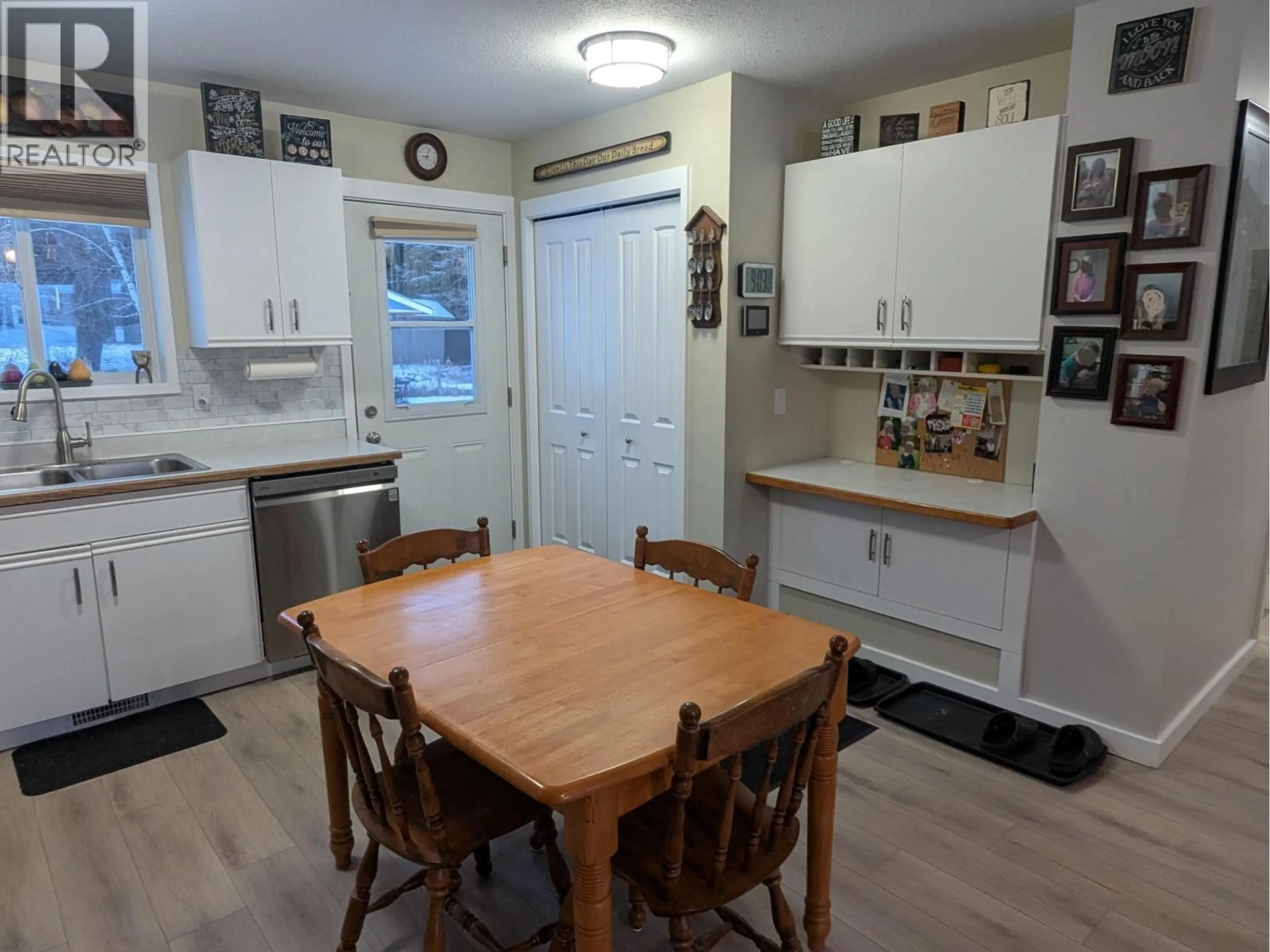 Standard kitchen, unknown for 1668 TOWER STREET, Telkwa British Columbia V0J2X0