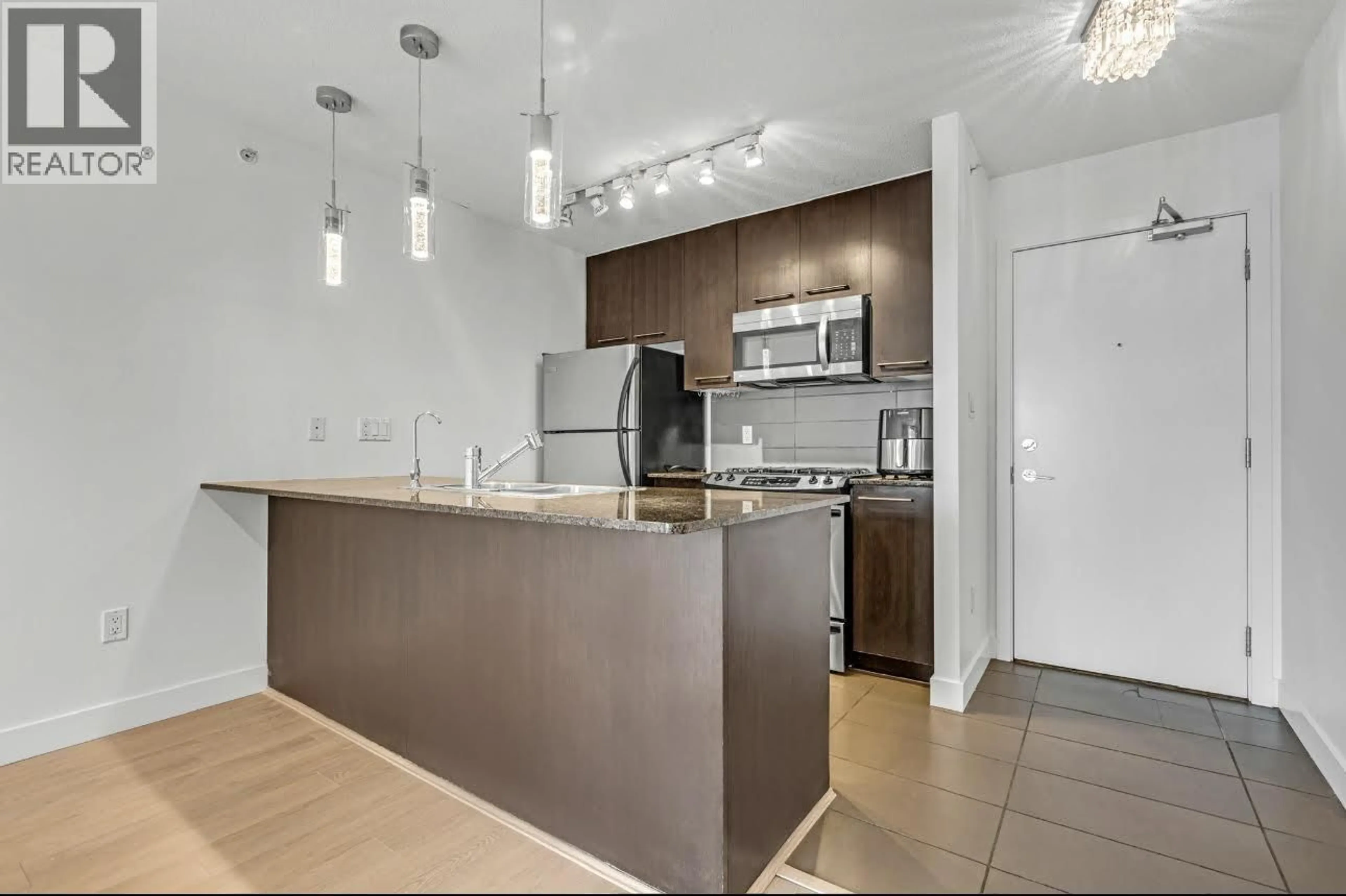 Unknown for 1103 - 2979 GLEN DRIVE, Coquitlam British Columbia V3B0B2