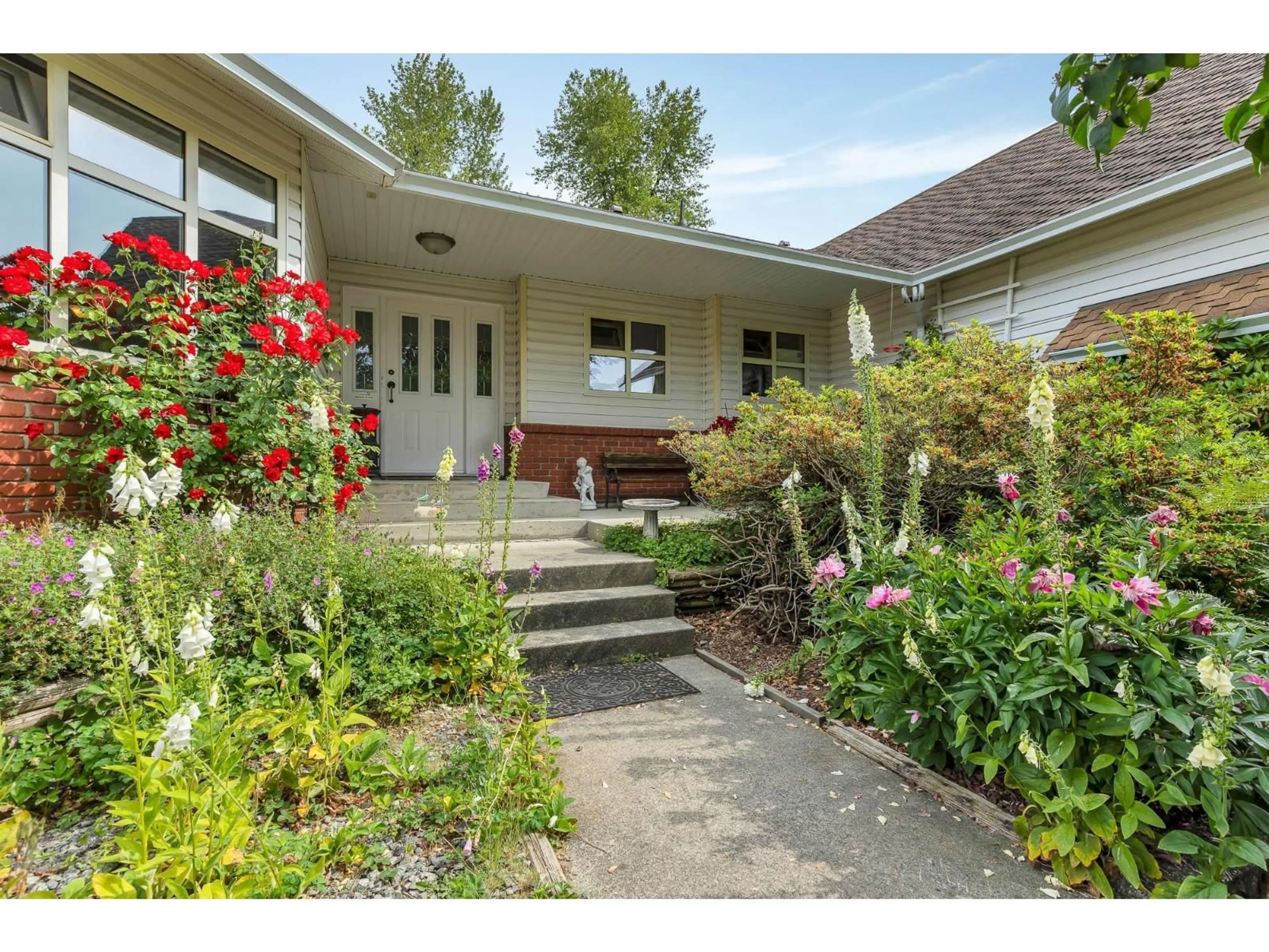 Unknown for 33470 IHLES AVENUE, Mission British Columbia V2V6Y1