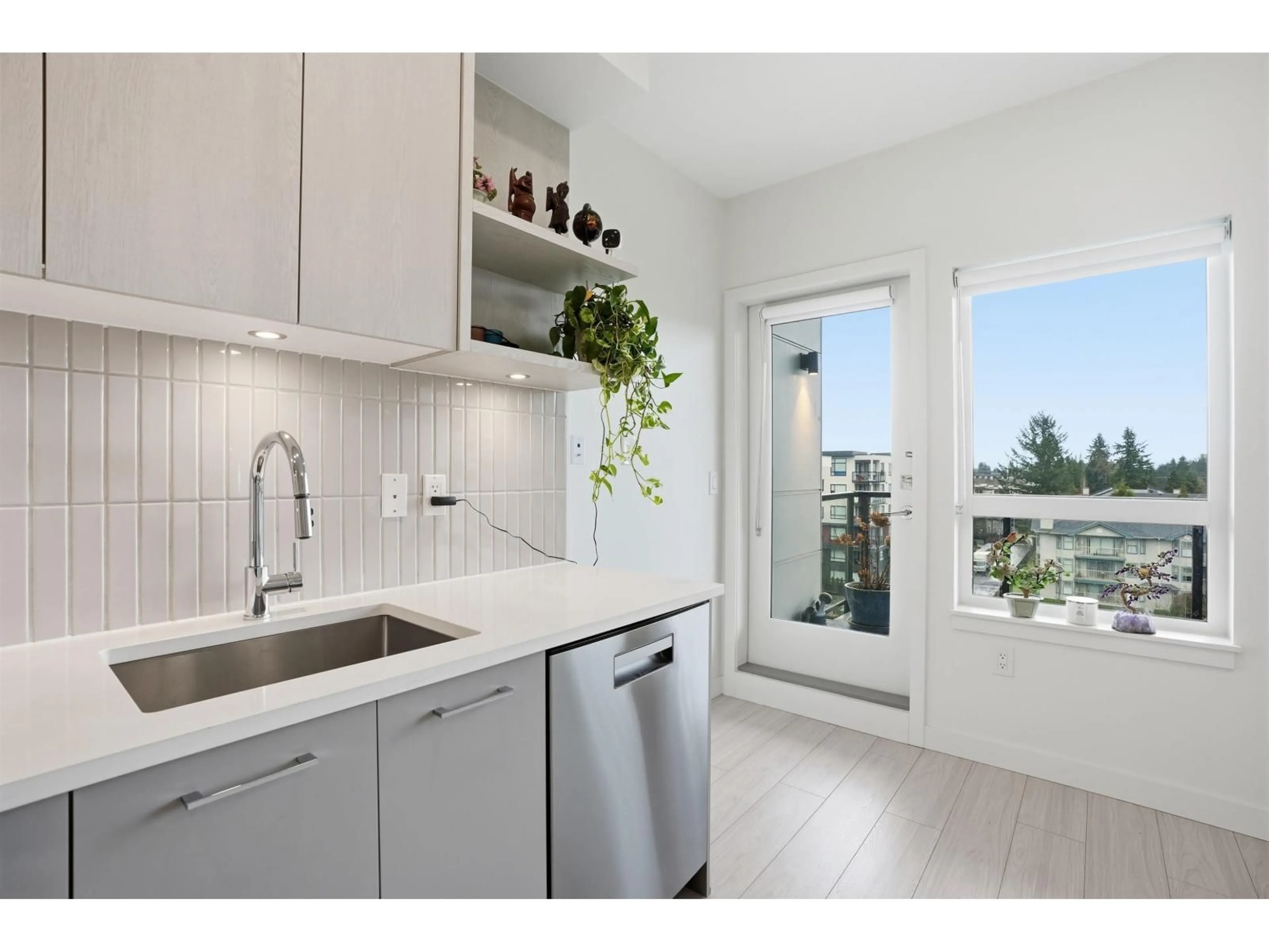 Unknown for 604 - 10777 138 STREET, Surrey British Columbia V3T0T5