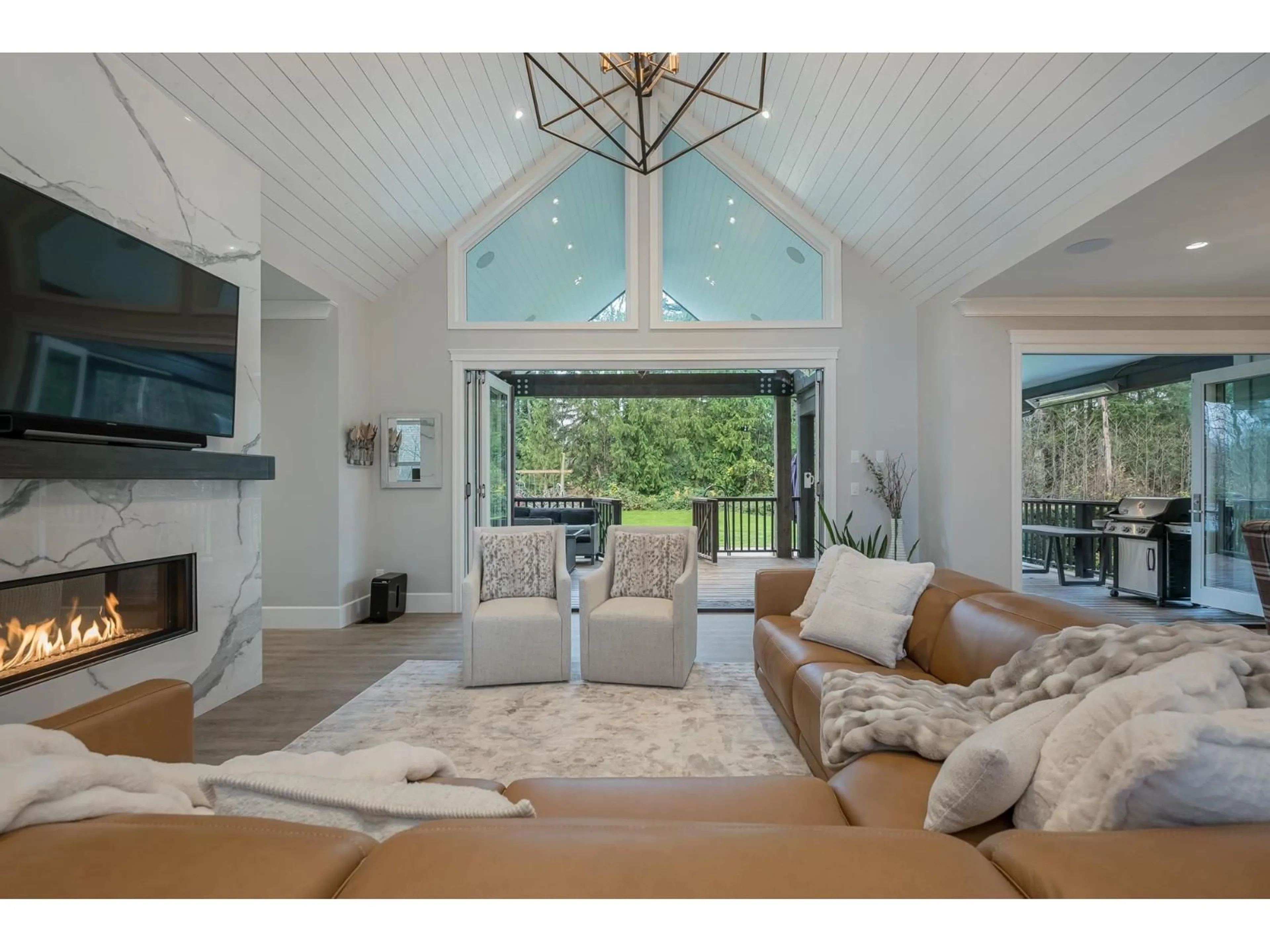 Living room with furniture, unknown for 26979 58 AVENUE, Langley British Columbia V4W1V6