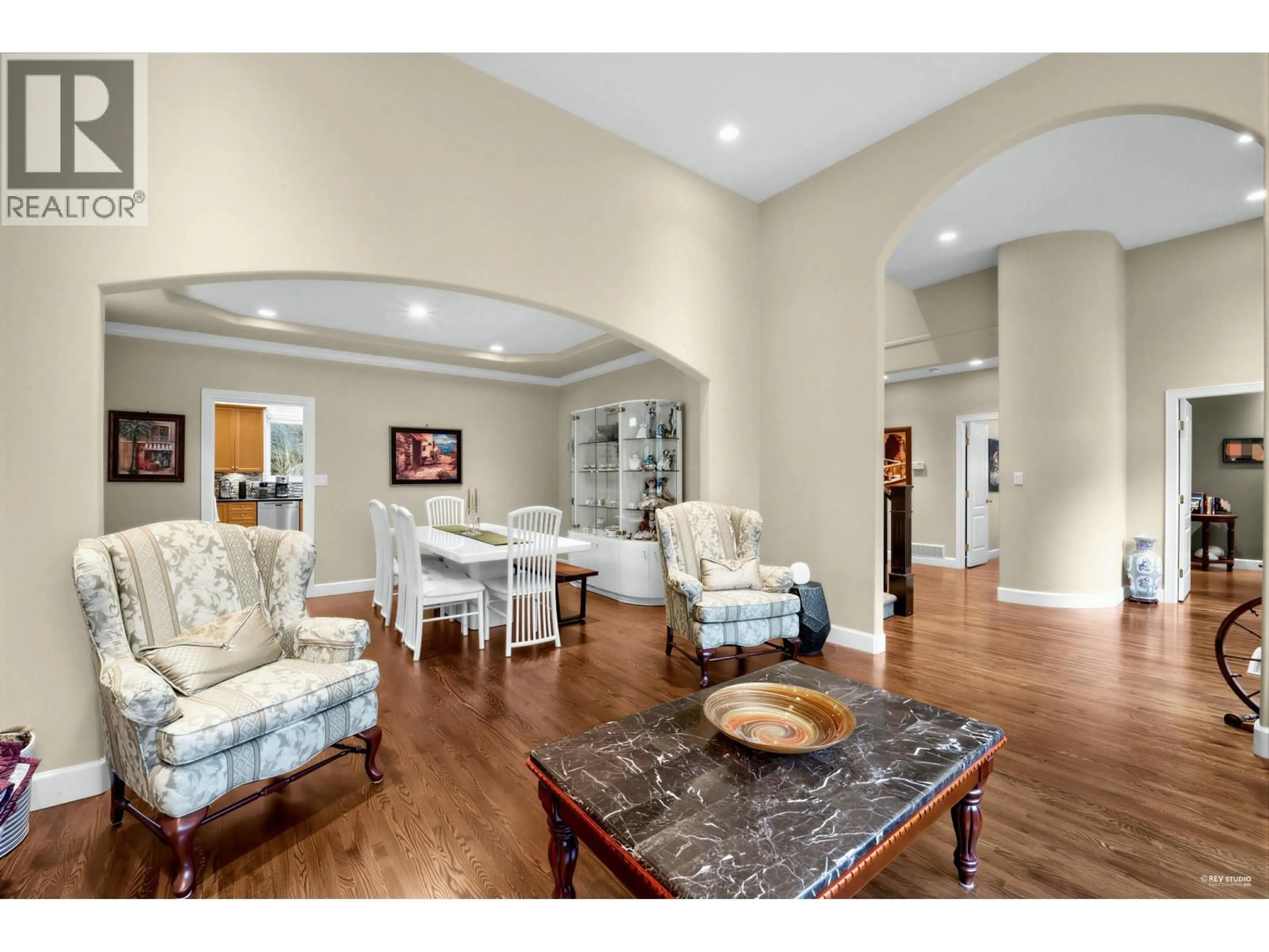 Living room with furniture, unknown for 2244 EDGEMONT BOULEVARD, North Vancouver British Columbia V7P2K9