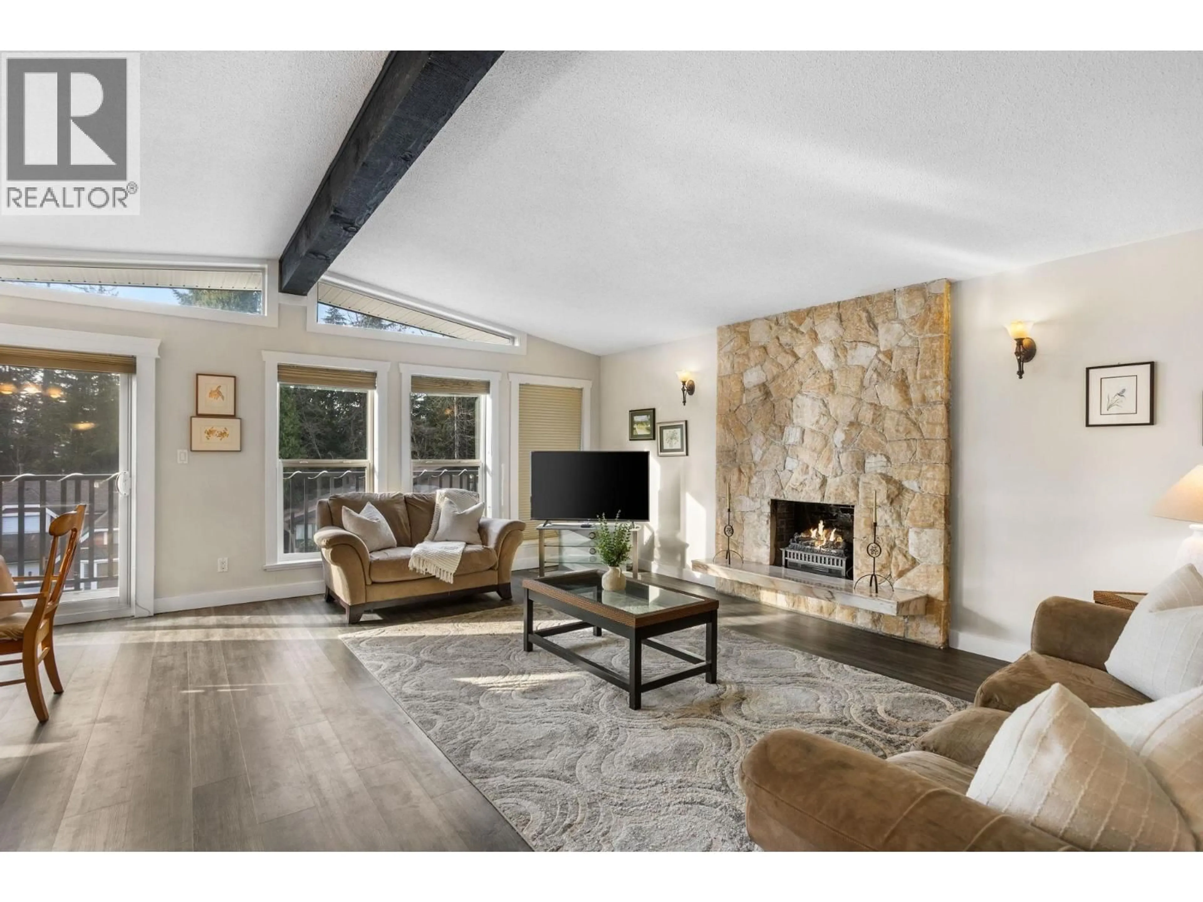 Living room with furniture, unknown for 224 APRIL ROAD, Port Moody British Columbia V3H3W1