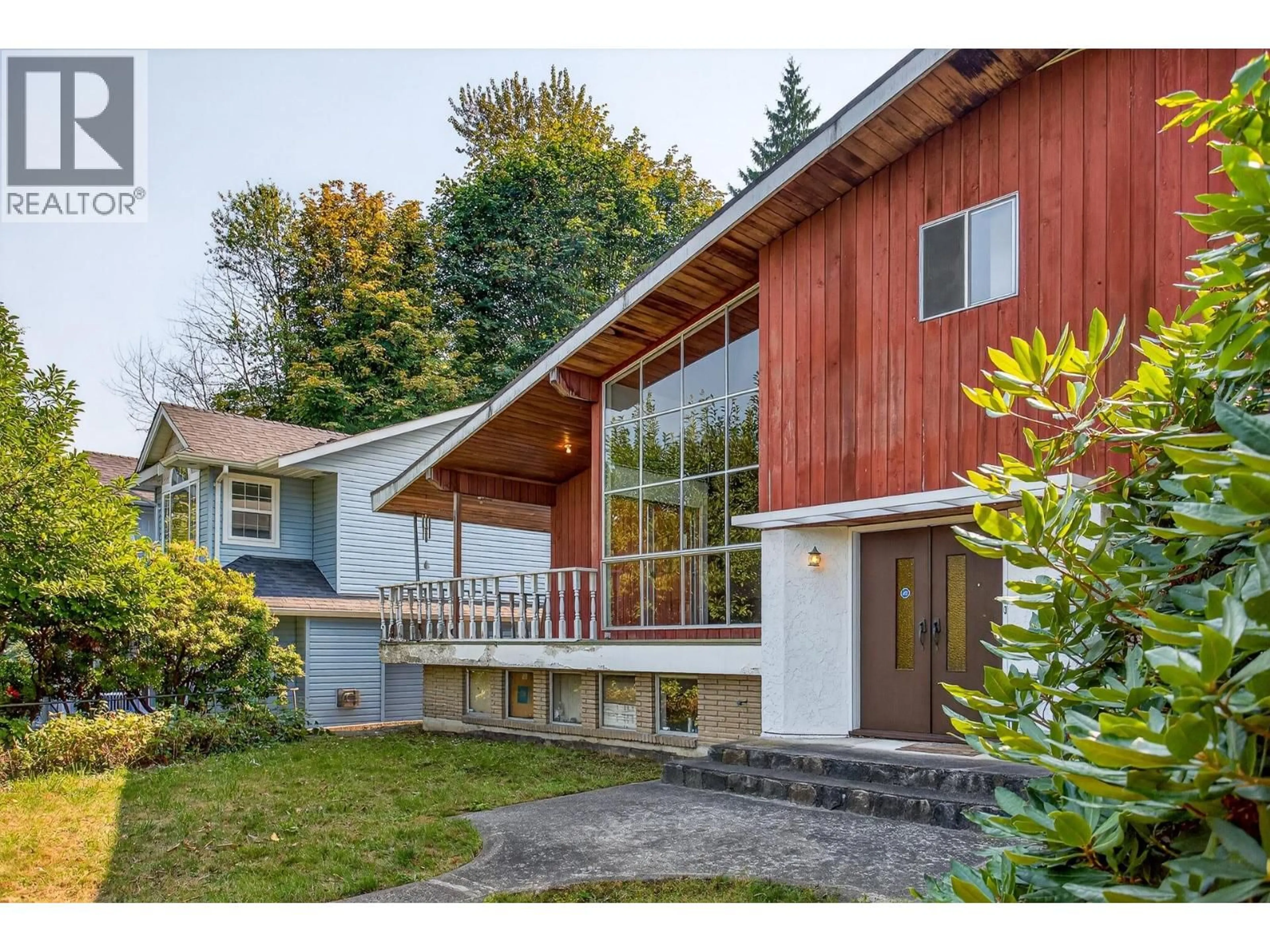 Unknown for 2337 ST GEORGE STREET, Port Moody British Columbia V3H2G3