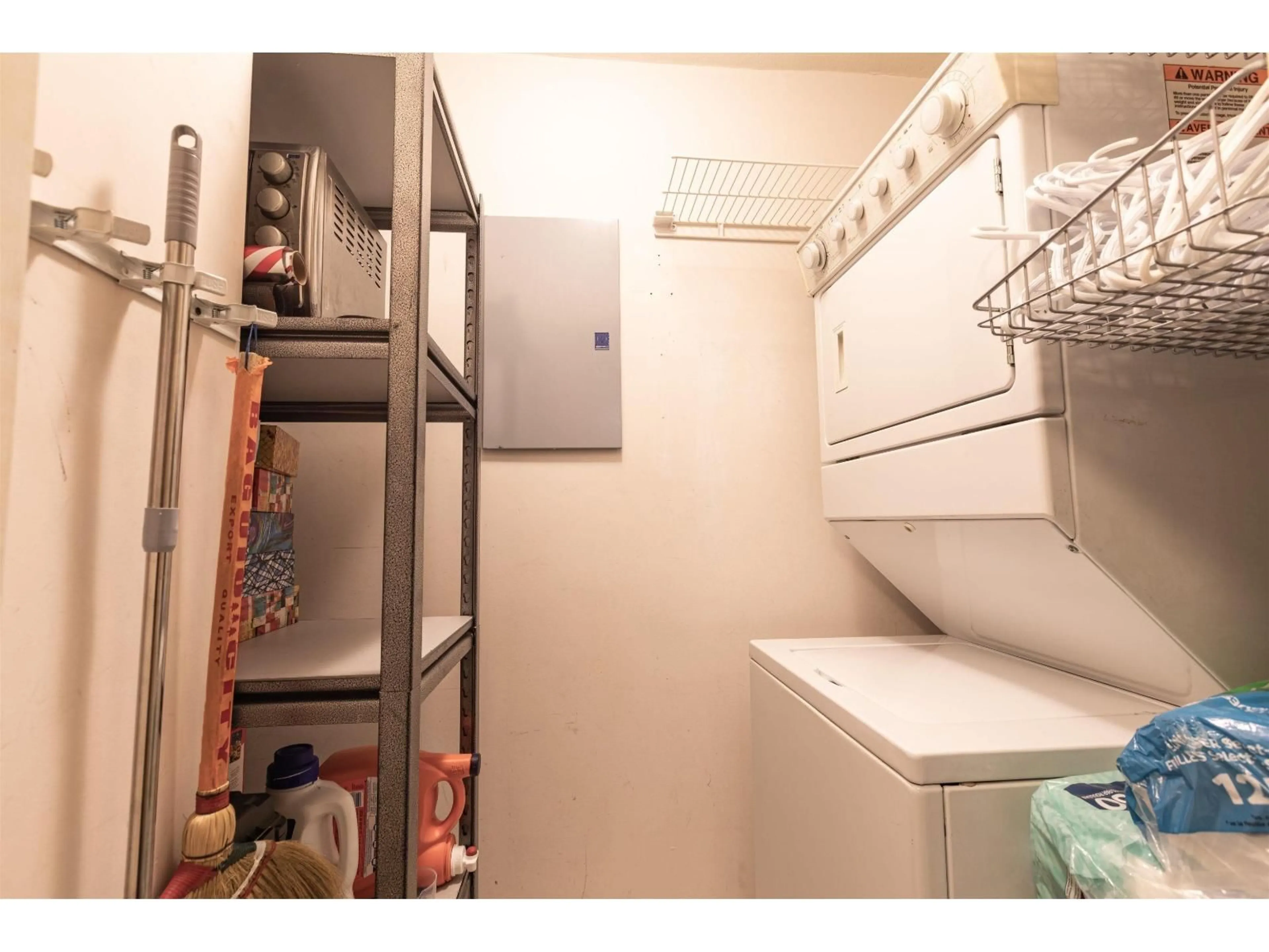 Unknown for 210 - 33718 KING ROAD, Abbotsford British Columbia V2S8J3