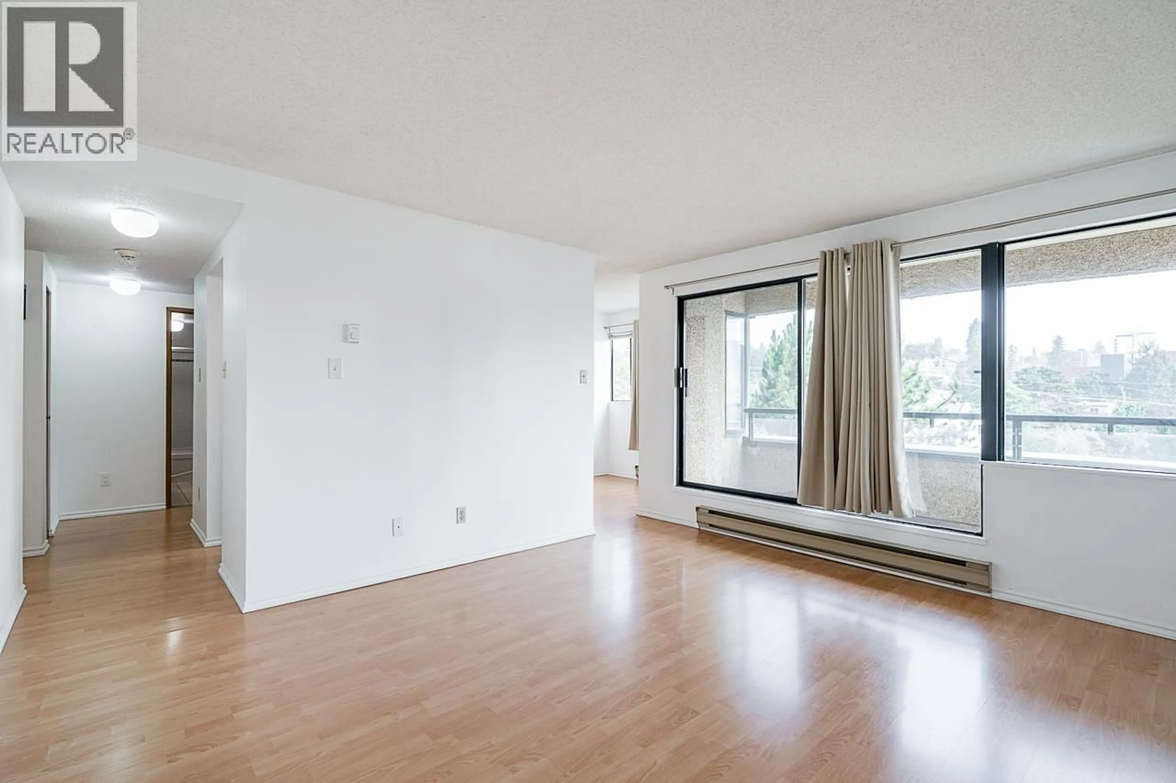 A pic of a room for 906 - 1026 QUEENS AVENUE, New Westminster British Columbia V3M6B2