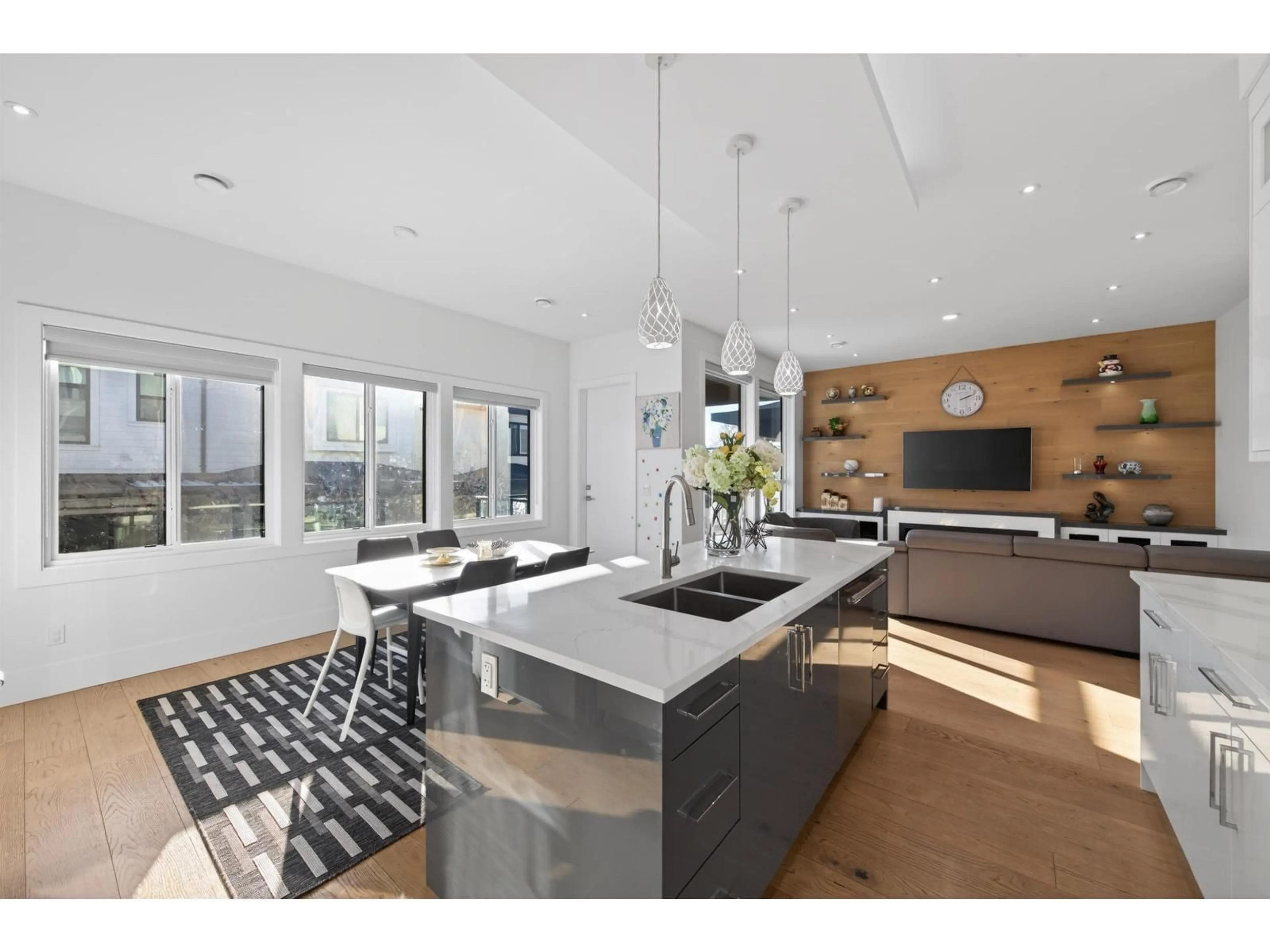 Open concept kitchen, unknown for 16764 18A AVENUE, Surrey British Columbia V3Z9X5