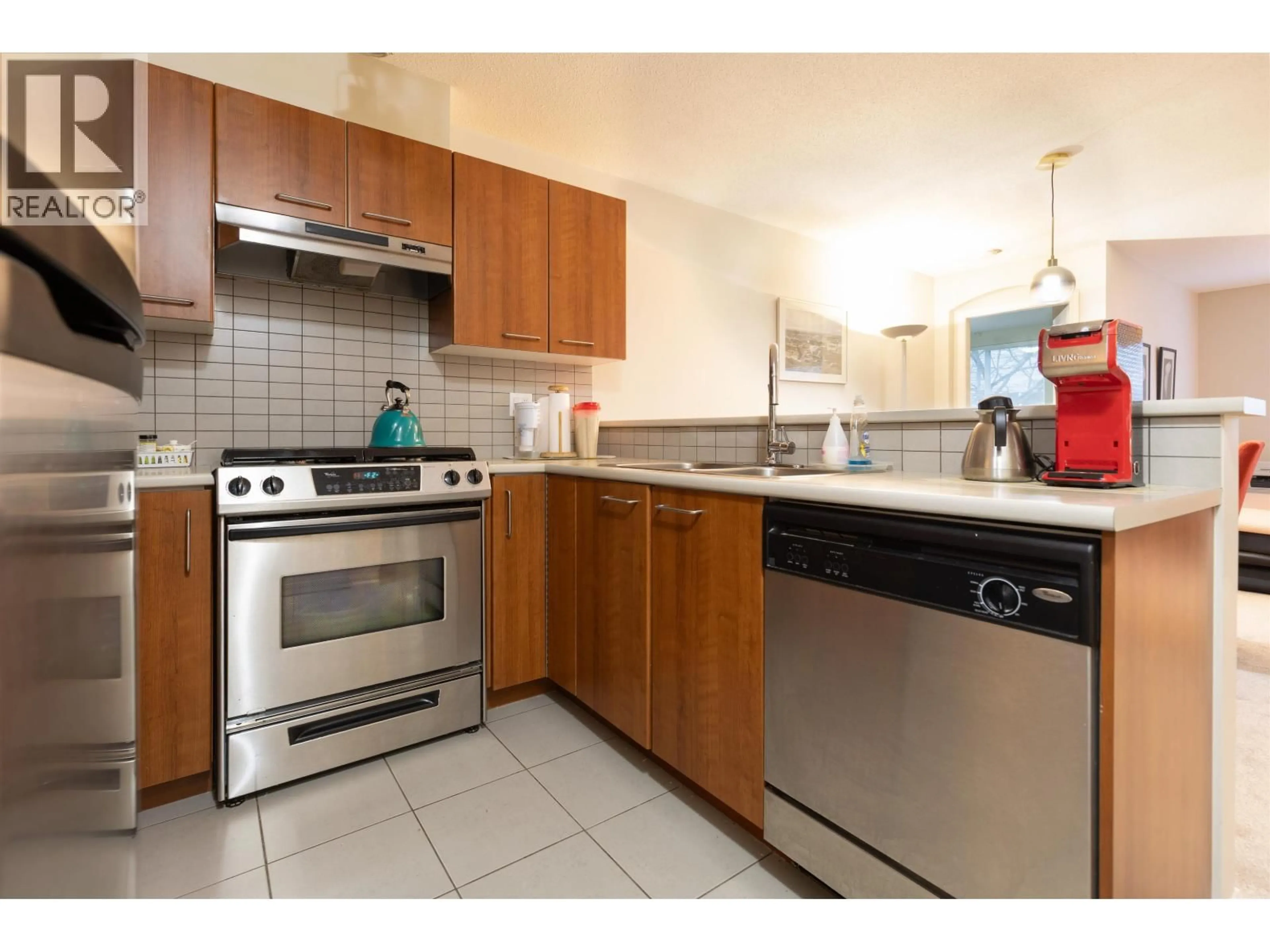 Standard kitchen, ceramic/tile floor for 218 - 9200 FERNDALE ROAD, Richmond British Columbia V6Y4L2