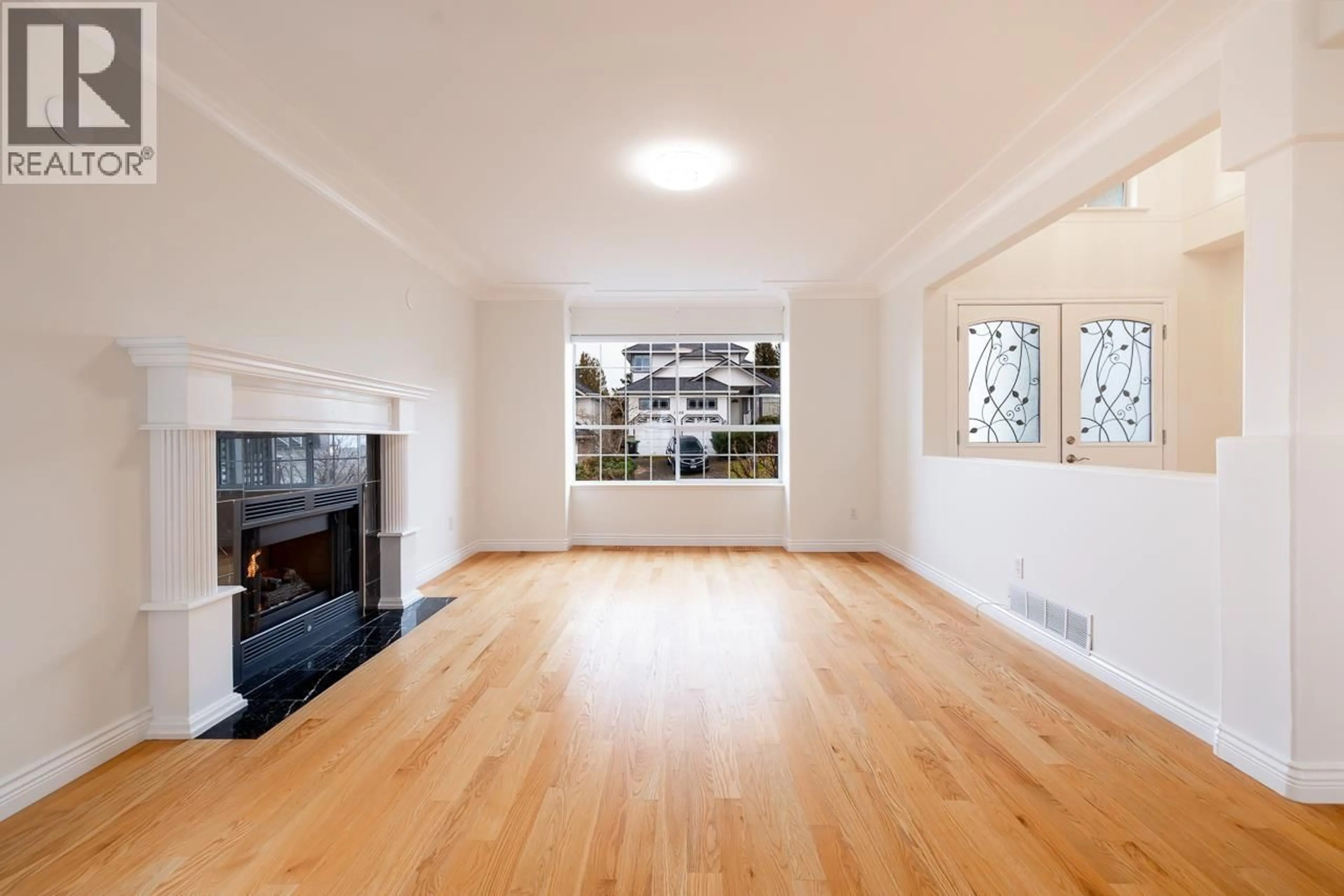 A pic of a room for 1287 DEWAR WAY, Port Coquitlam British Columbia V3C5Z2