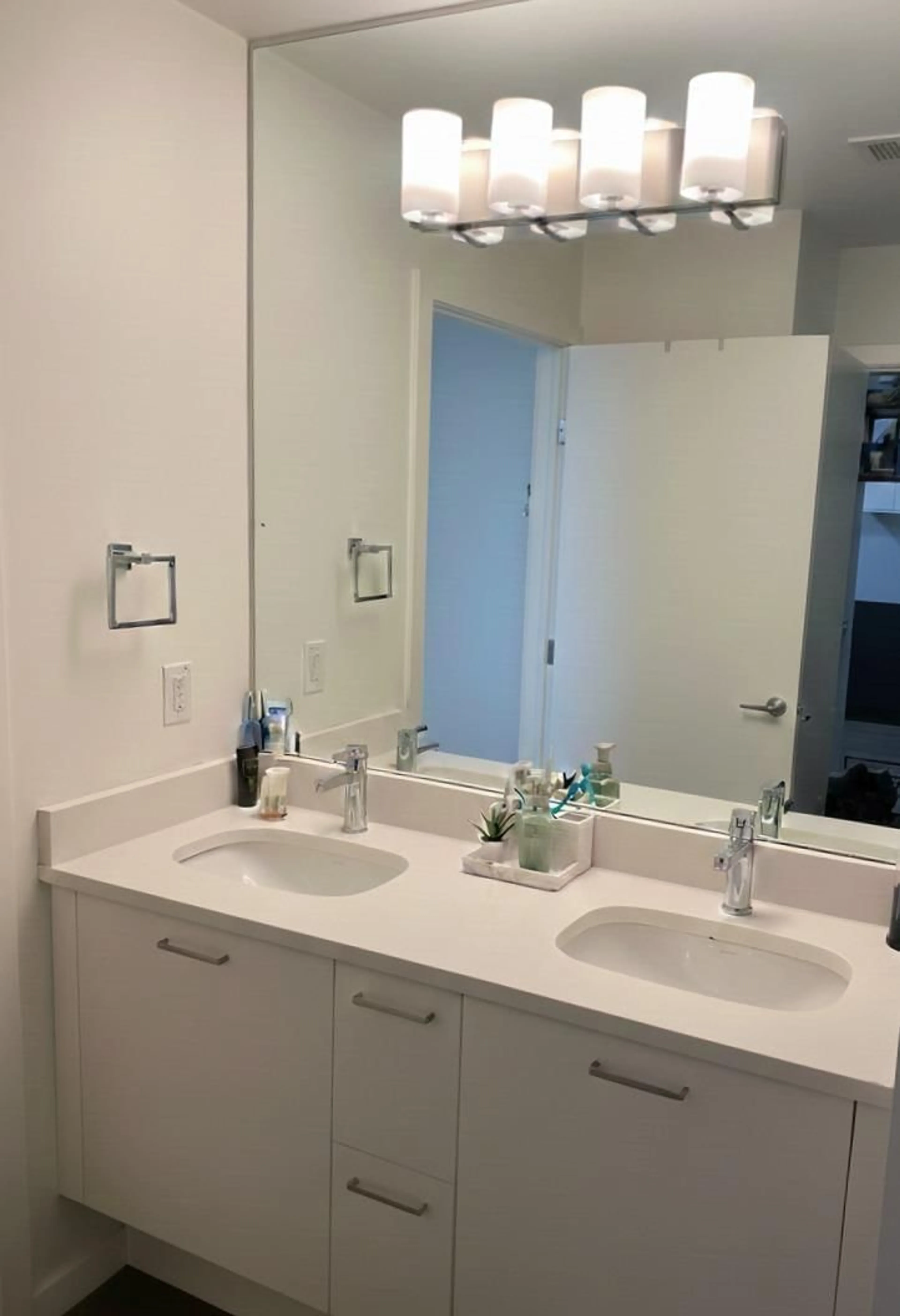 Standard bathroom, ceramic/tile floor for A110 - 20087 68 AVENUE, Langley British Columbia V2Y0Y2