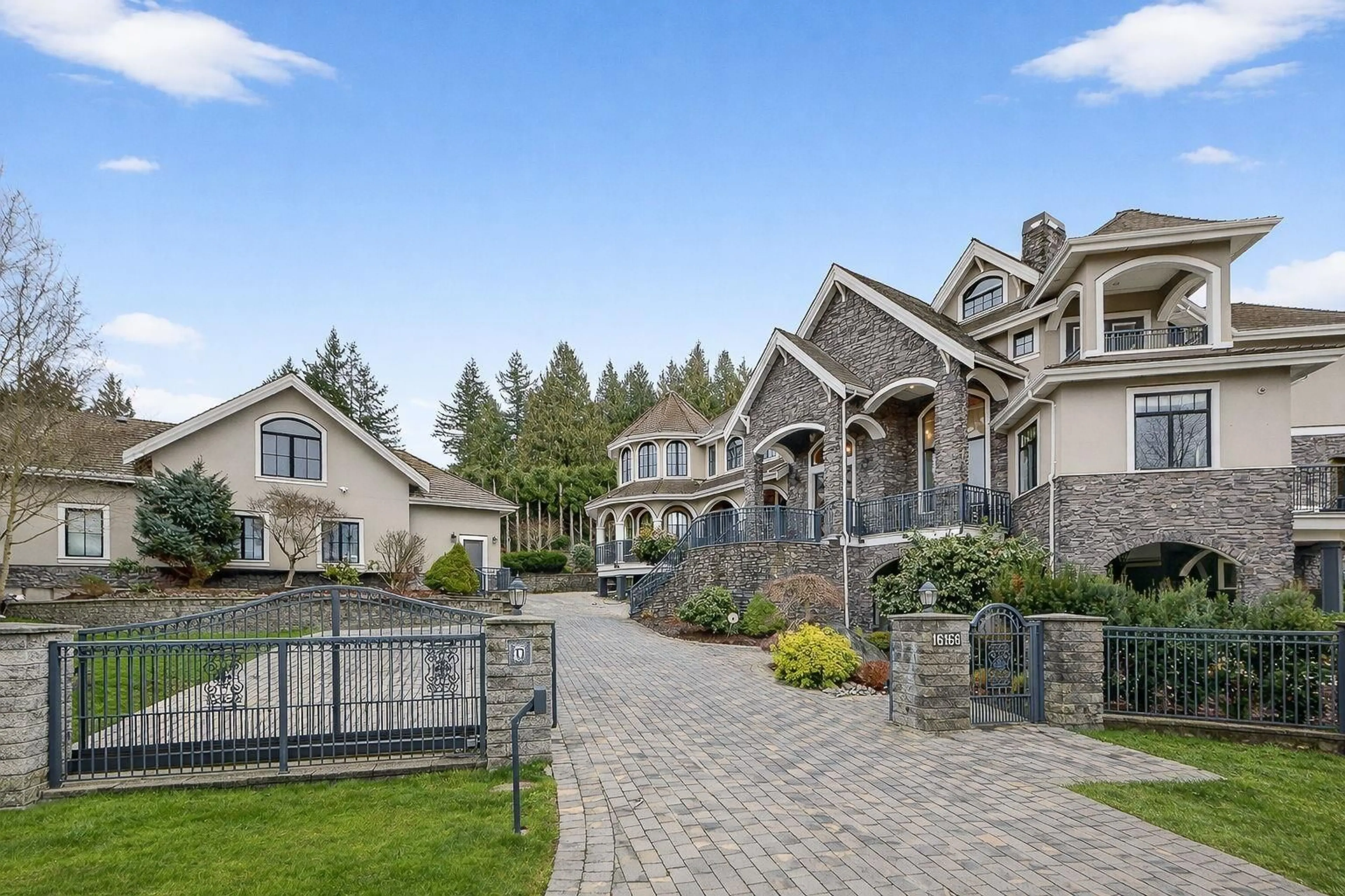 Unknown for 16166 30B AVENUE, Surrey British Columbia V3Z0Z8